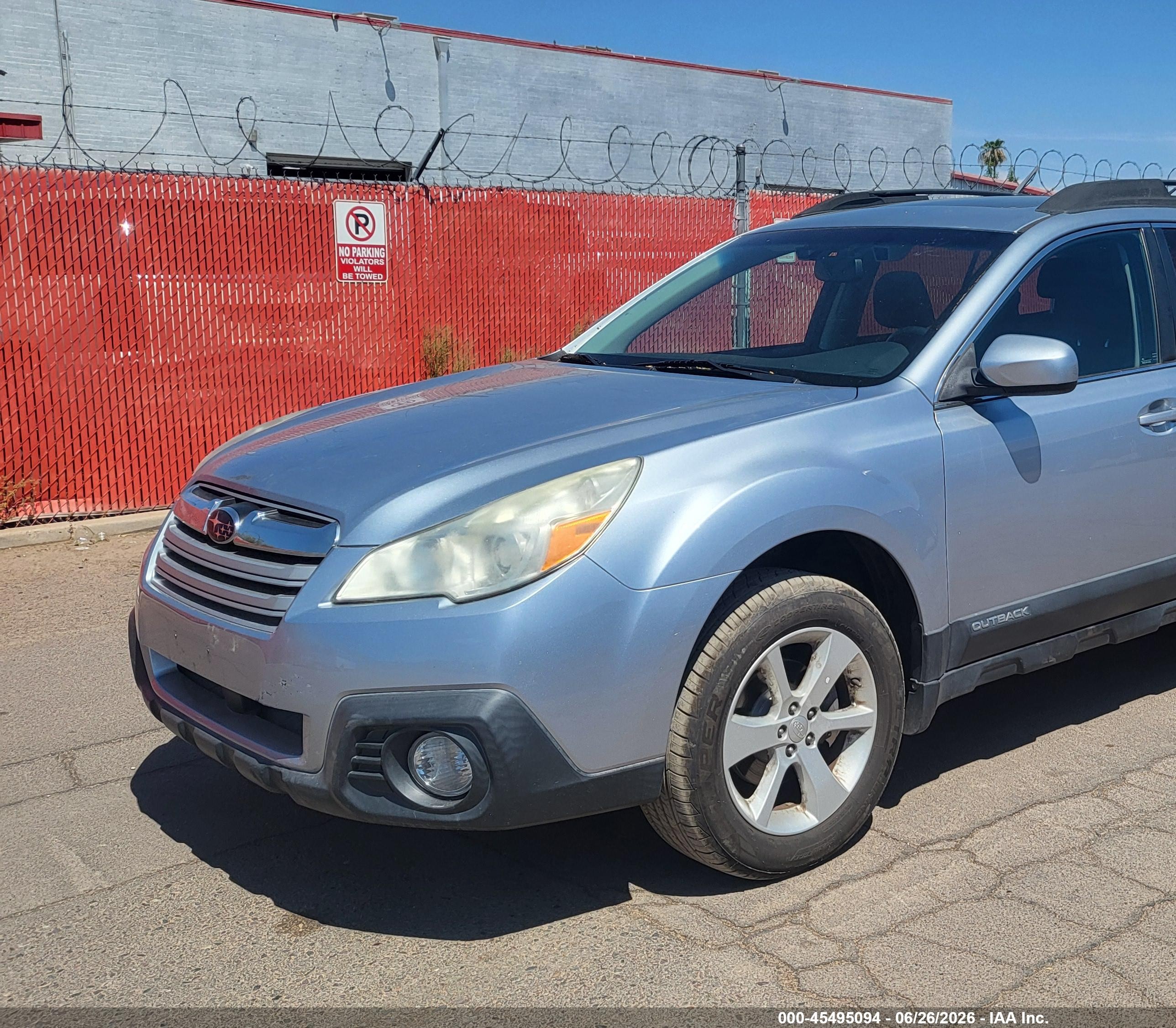 2014 Subaru Outback 2.5i Premium Silver vin: 4S4BRBFC4E3232498