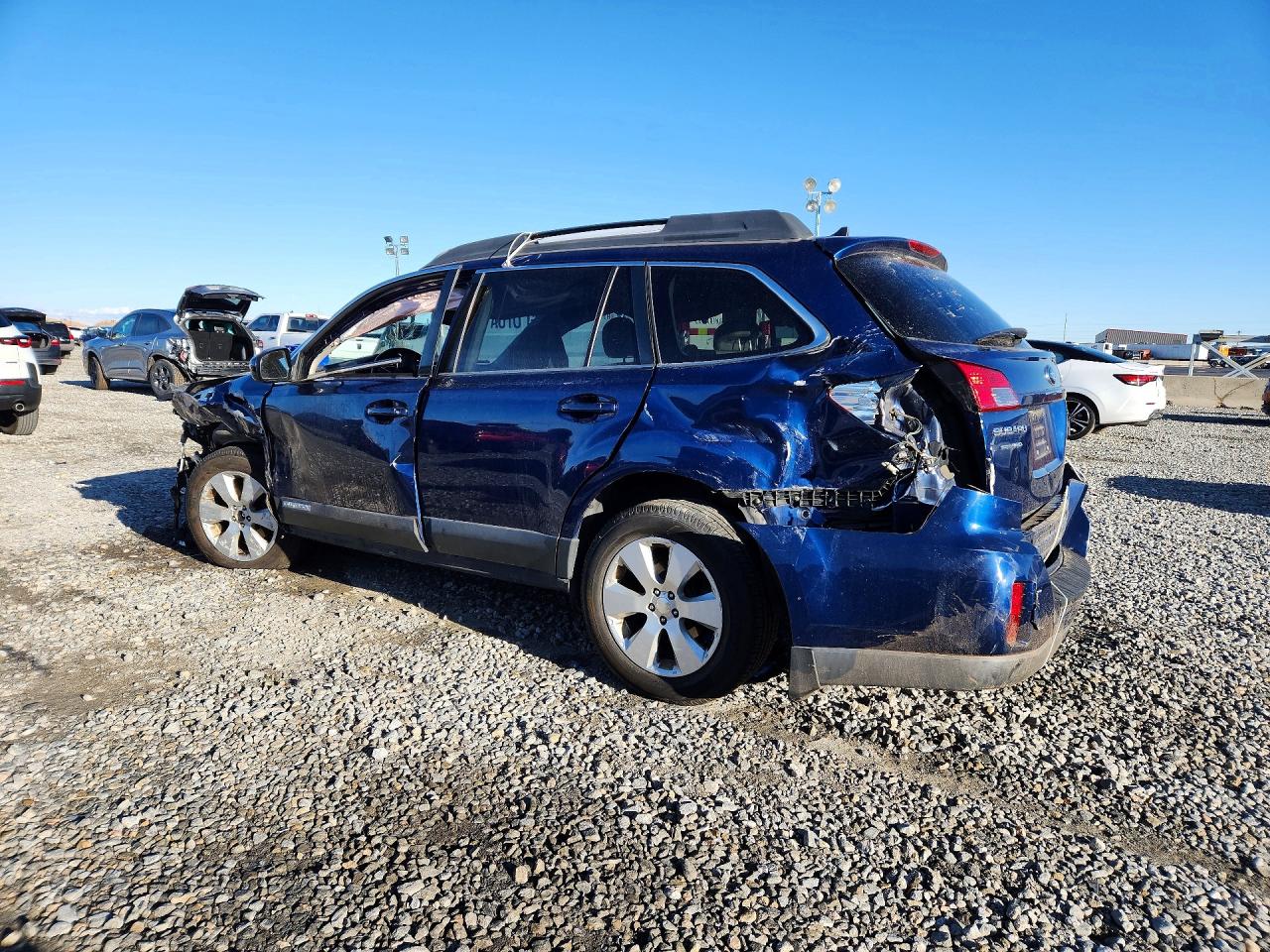 2011 Subaru Outback 2.5i Premium Blue vin: 4S4BRBFC6B3337491