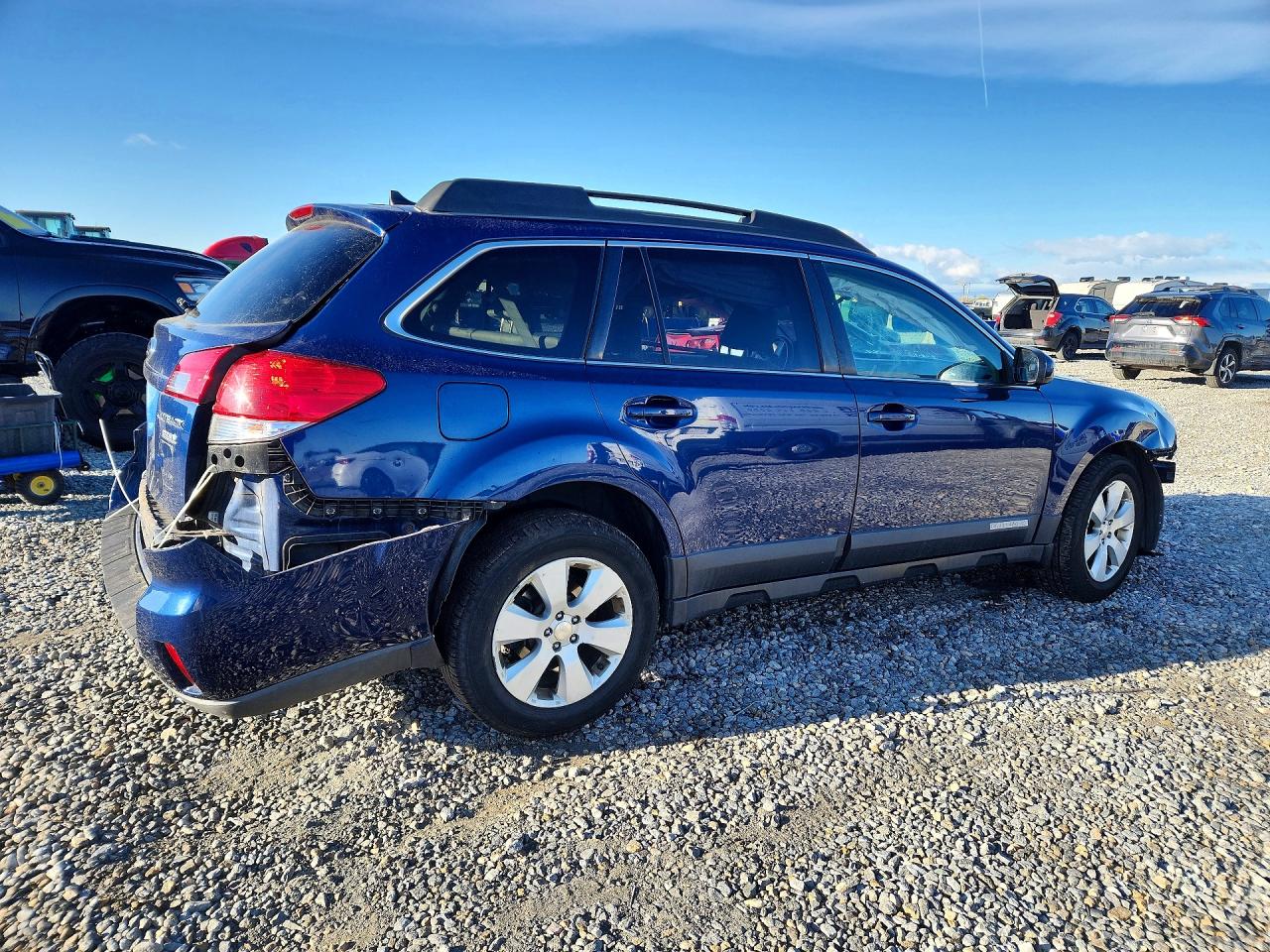 2011 Subaru Outback 2.5i Premium Blue vin: 4S4BRBFC6B3337491