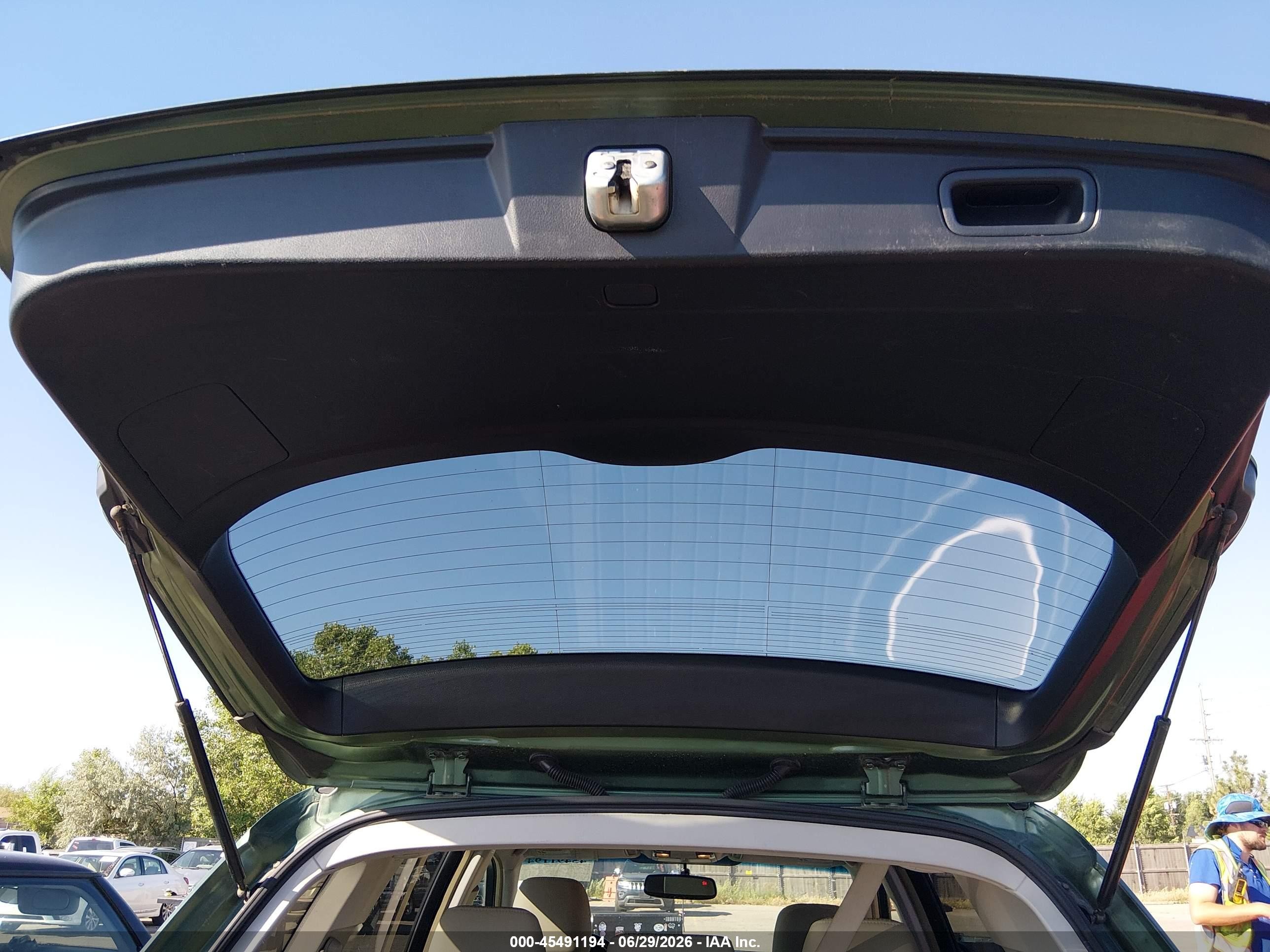 2010 Subaru Outback 2.5i Premium Green vin: 4S4BRBFC7A3384172