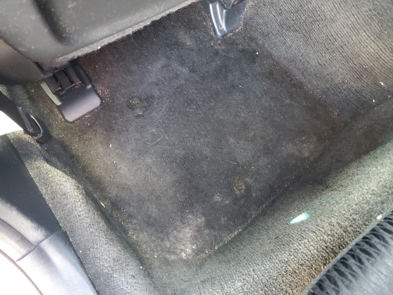2012 Subaru Outback 2.5i Premium Синий vin: 4S4BRBFC8C3216771 Damage: Left Rear Carpet, Stained, Permanent