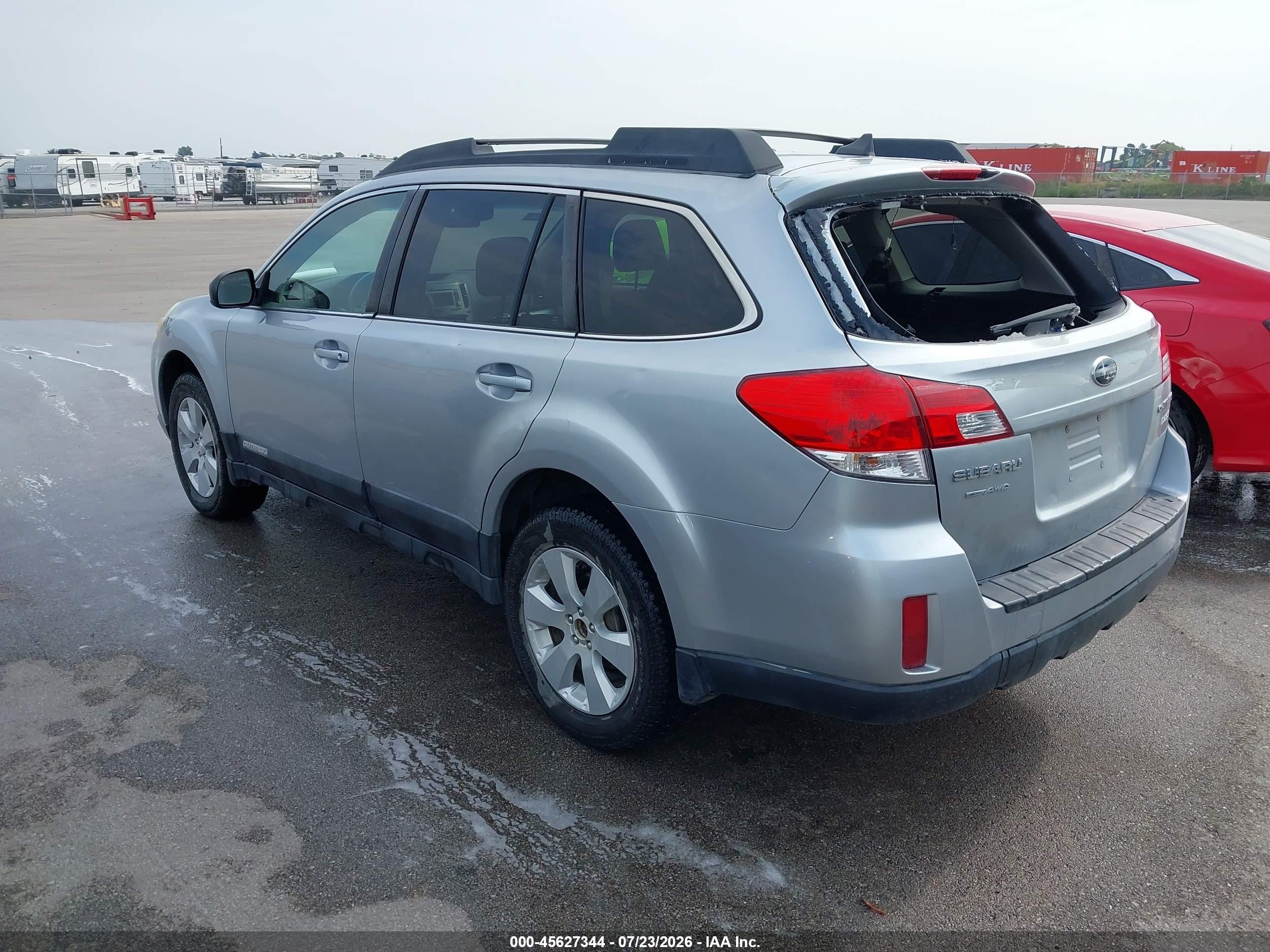 2012 Subaru Outback 2.5i Premium Silver vin: 4S4BRBFC9C3222210