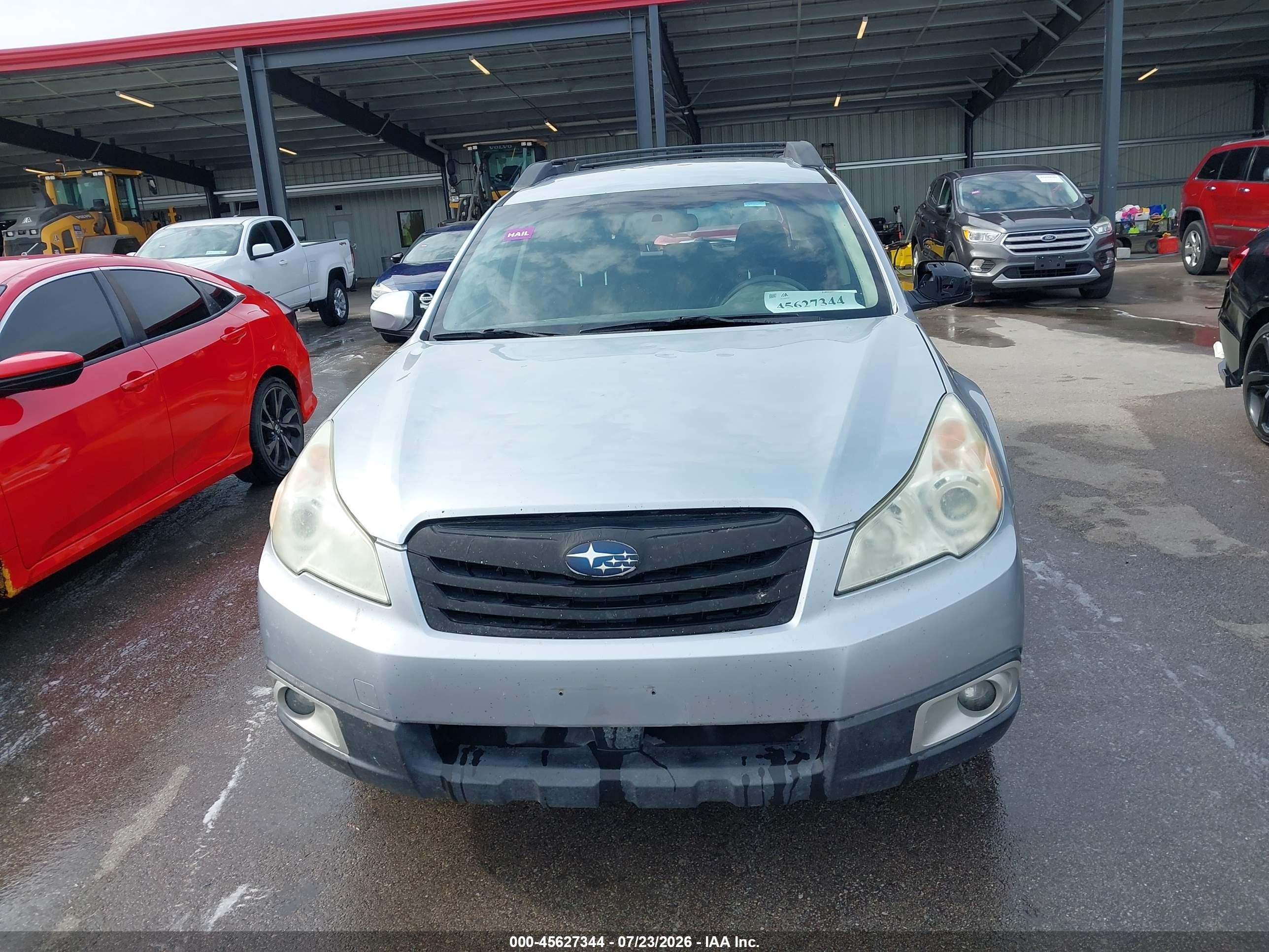 2012 Subaru Outback 2.5i Premium Silver vin: 4S4BRBFC9C3222210