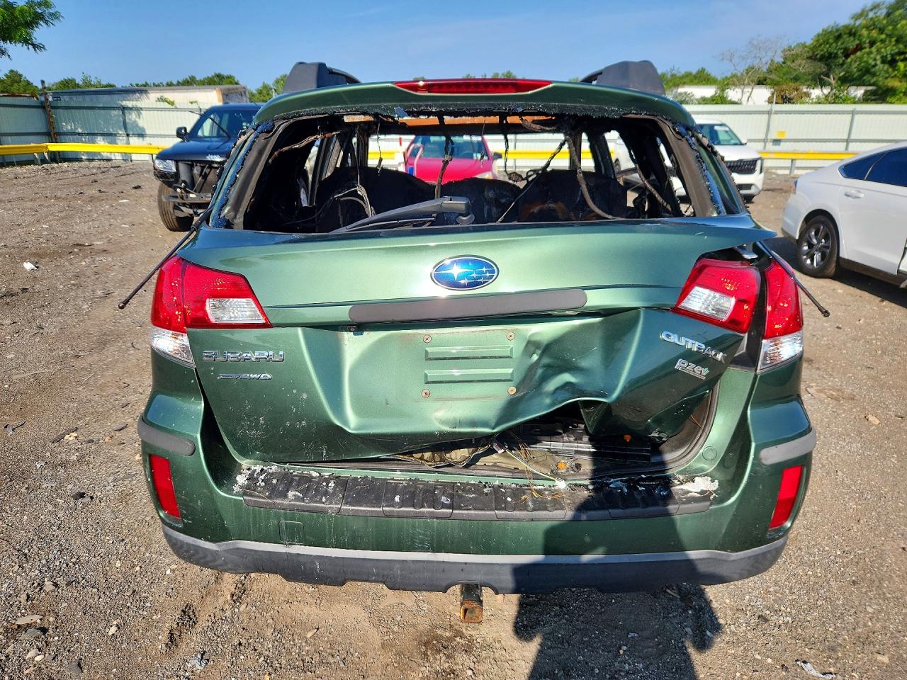 2011 Subaru Outback 2.5i Premium Green vin: 4S4BRBGC0B3402186