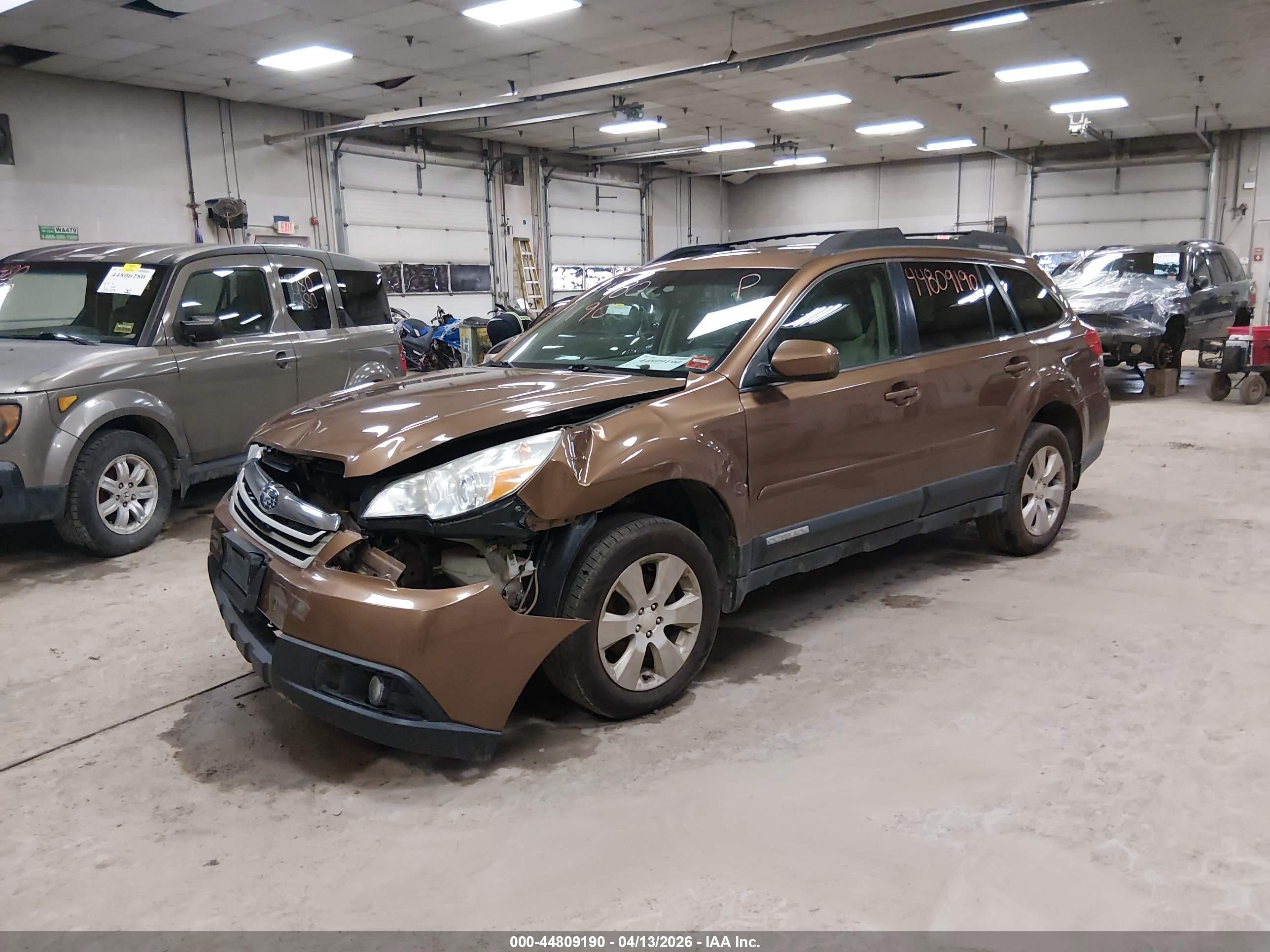 2011 Subaru Outback 2.5i Premium Brown vin: 4S4BRBGC0B3440422