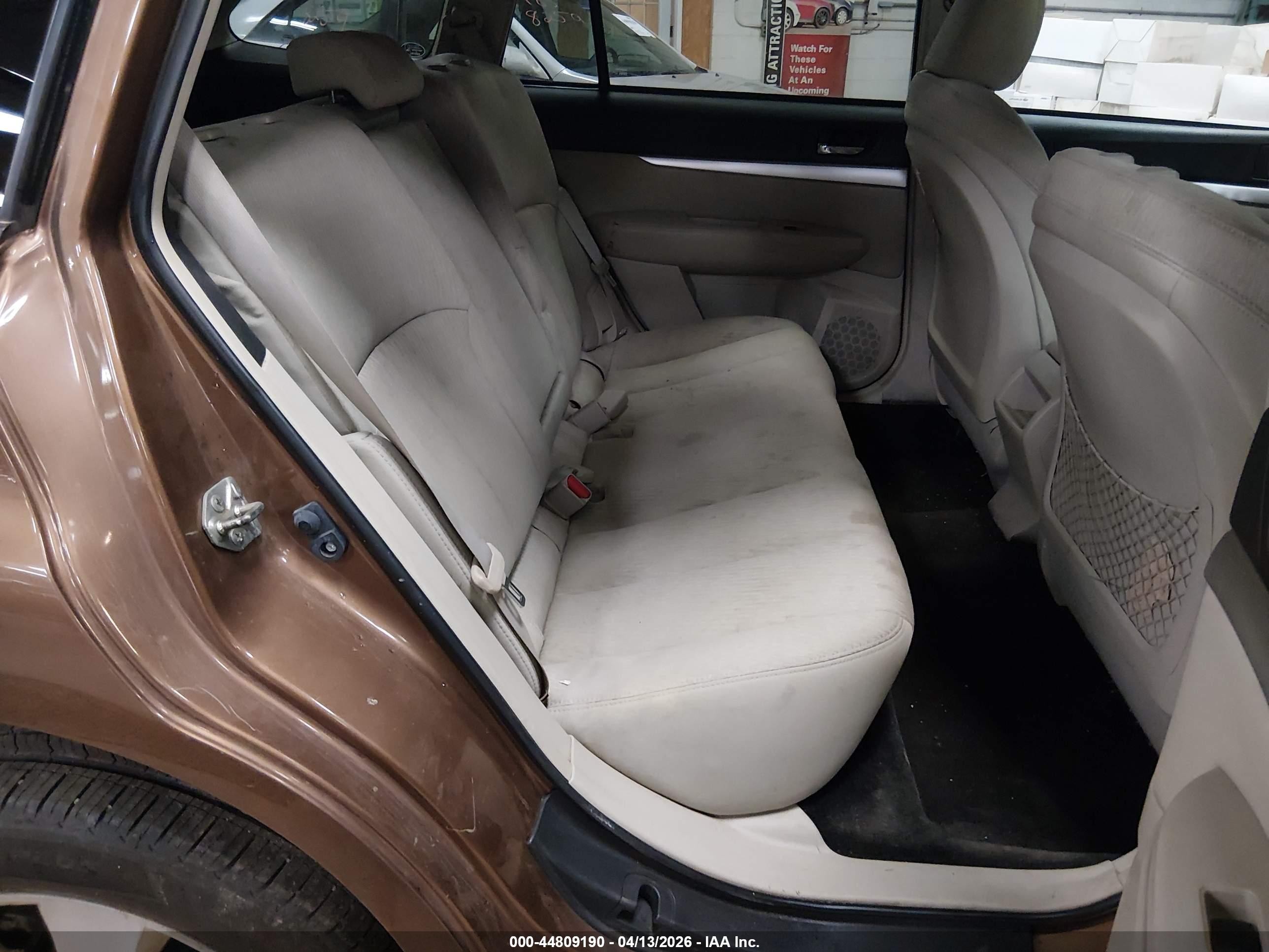 2011 Subaru Outback 2.5i Premium Brown vin: 4S4BRBGC0B3440422