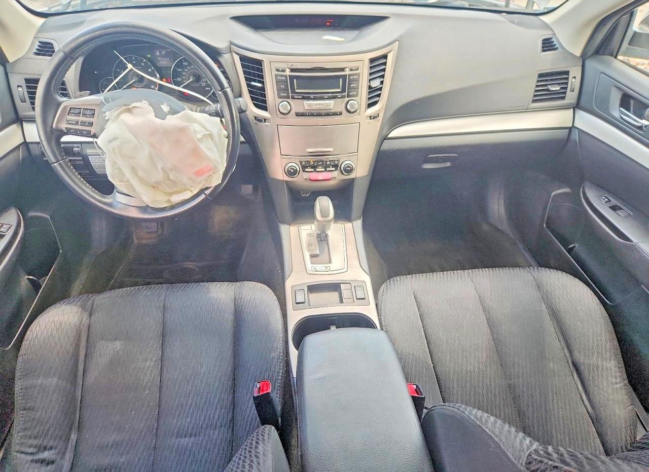 2012 Subaru Outback 2.5i Premium Silver vin: 4S4BRBGC0C3227648