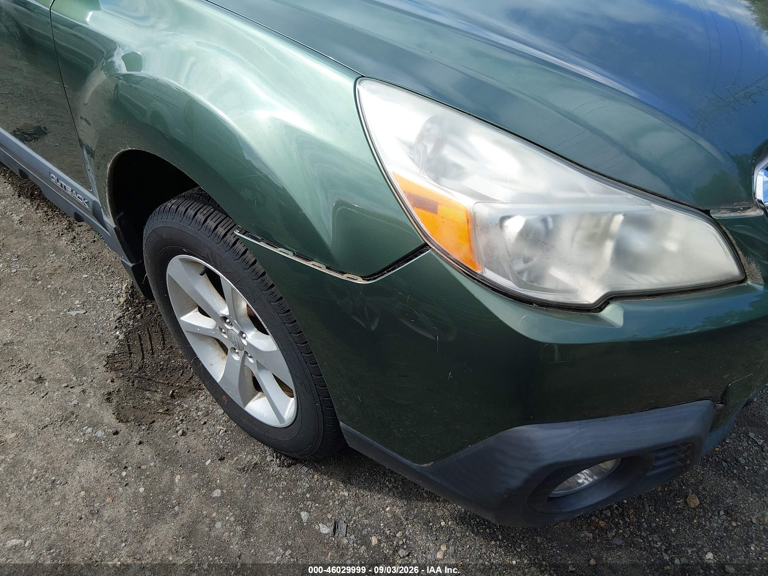 2013 Subaru Outback 2.5i Premium Green vin: 4S4BRBGC1D3266718