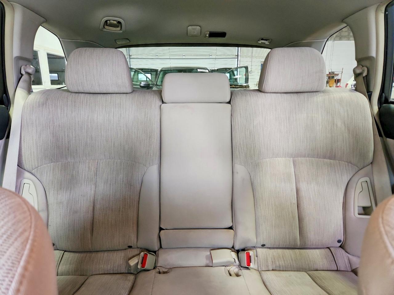 2013 Subaru Outback Premium +m White vin: 4S4BRBGC1D3299993