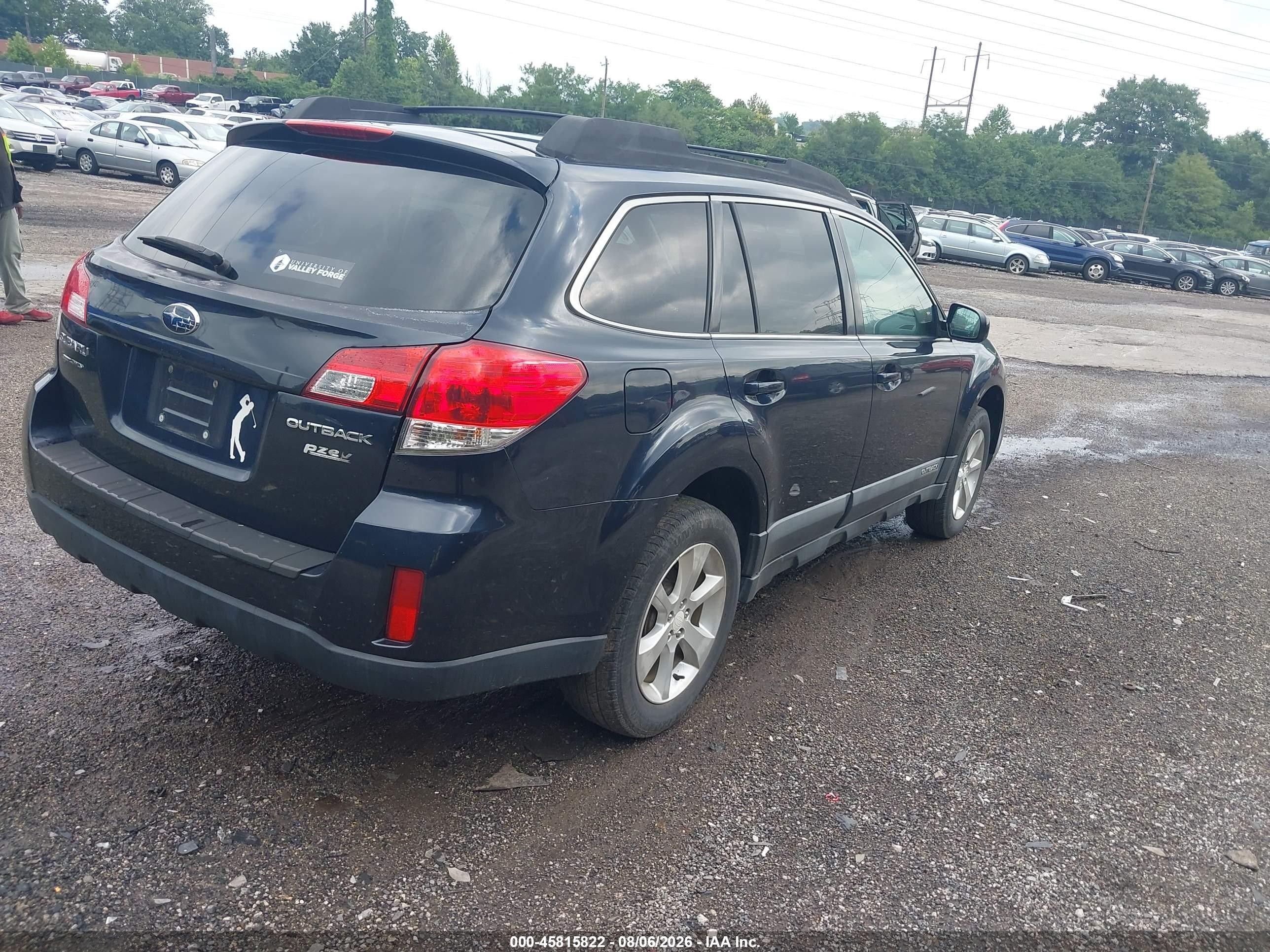 2013 Subaru Outback 2.5i Premium Blue vin: 4S4BRBGC1D3310135