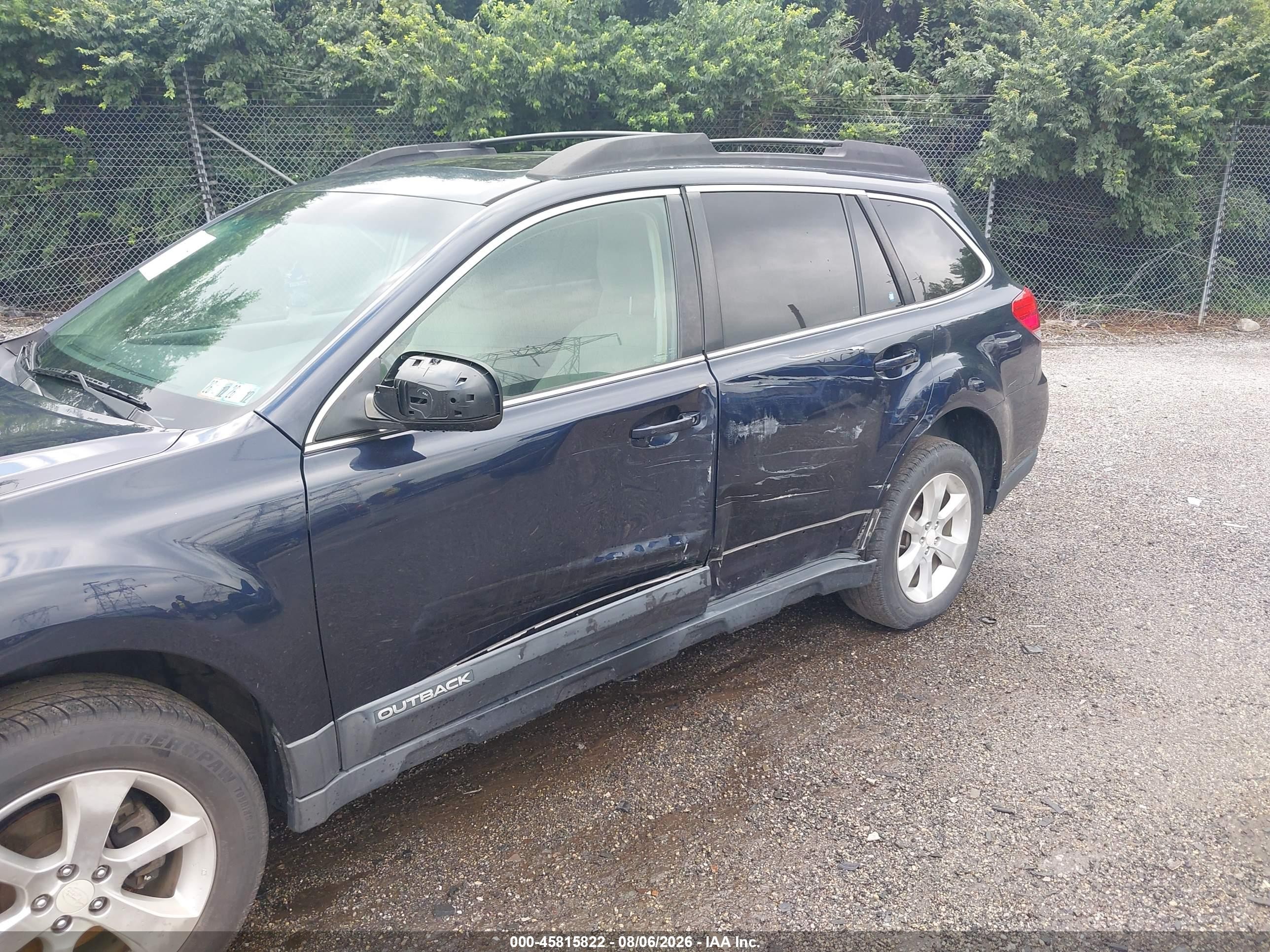 2013 Subaru Outback 2.5i Premium Blue vin: 4S4BRBGC1D3310135