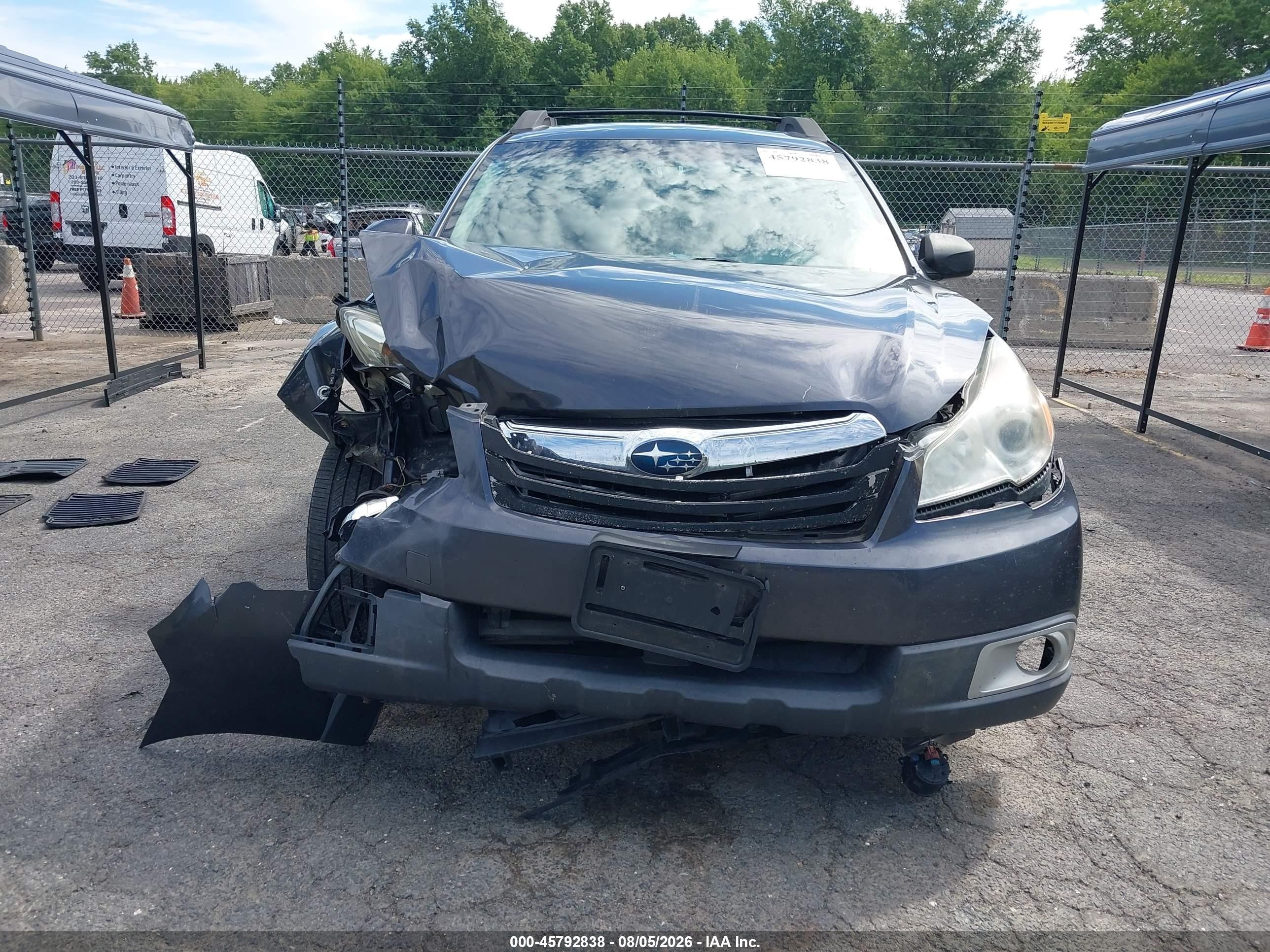 2012 Subaru Outback 2.5i Premium Gray vin: 4S4BRBGC2C3205909