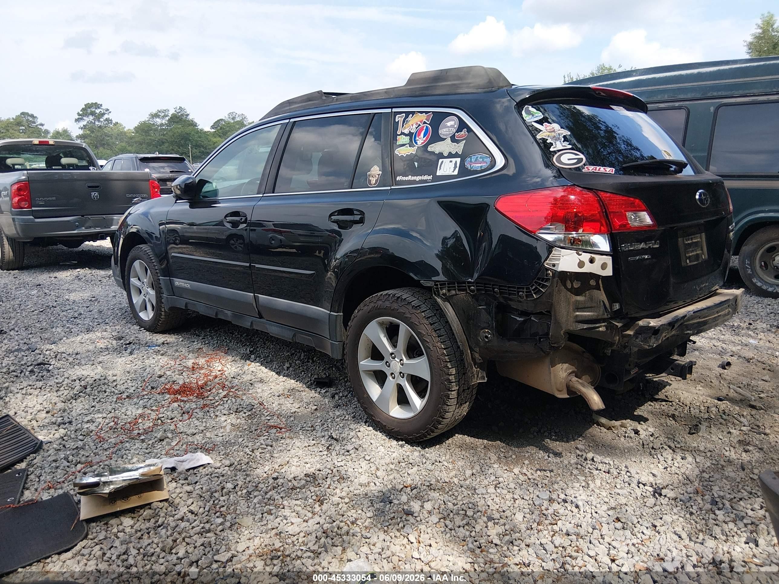 2013 Subaru Outback 2.5i Premium Black vin: 4S4BRBGC2D3223408