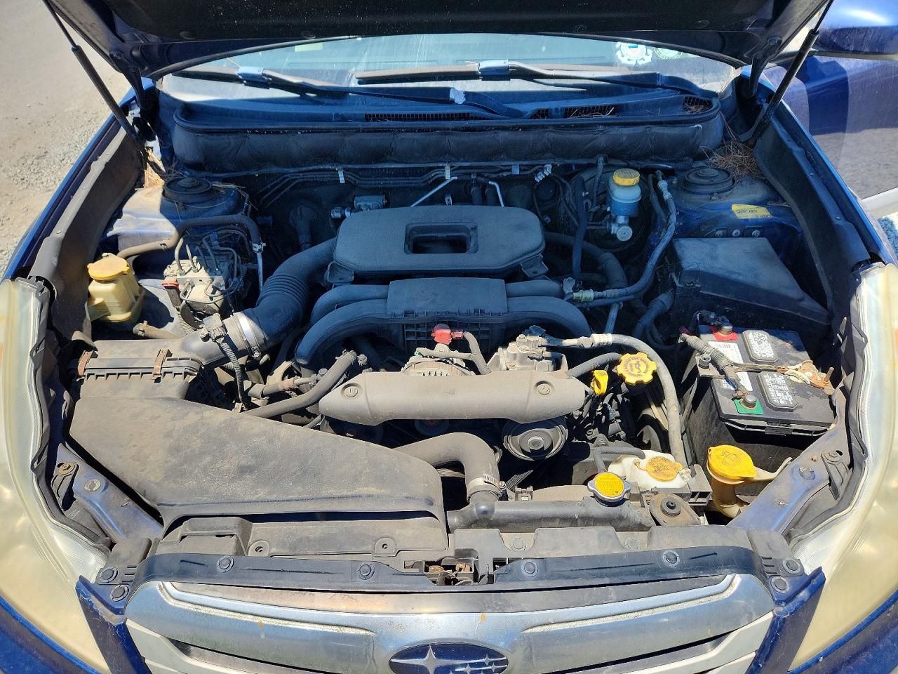 2010 Subaru Outback 2.5i Premium Blue vin: 4S4BRBGC3A3382689