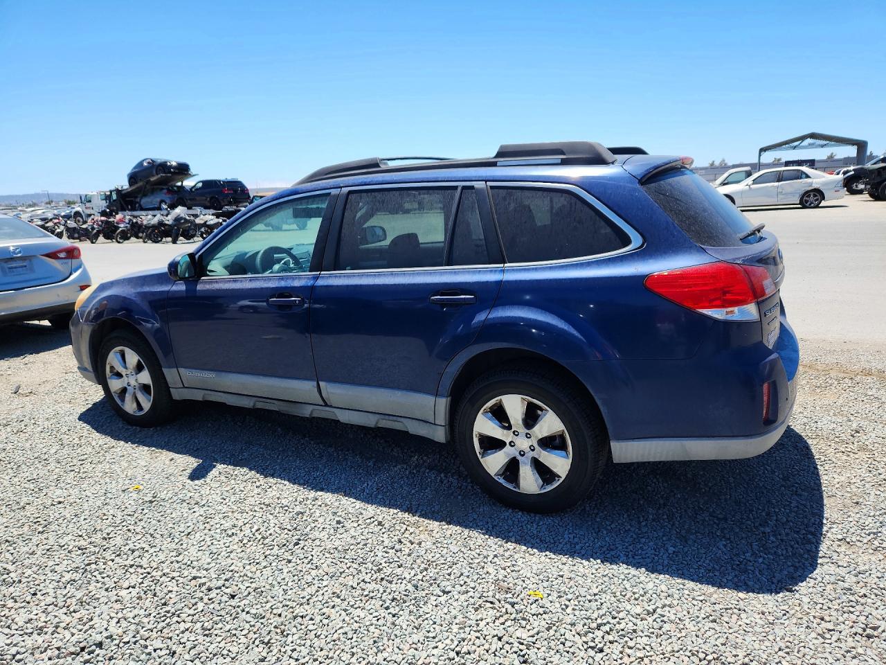 2010 Subaru Outback 2.5i Premium Blue vin: 4S4BRBGC3A3382689