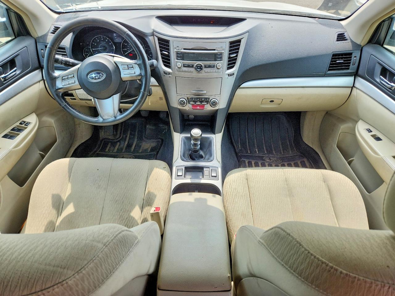 2011 Subaru Outback 2.5i Premium Белый vin: 4S4BRBGC4B1395240