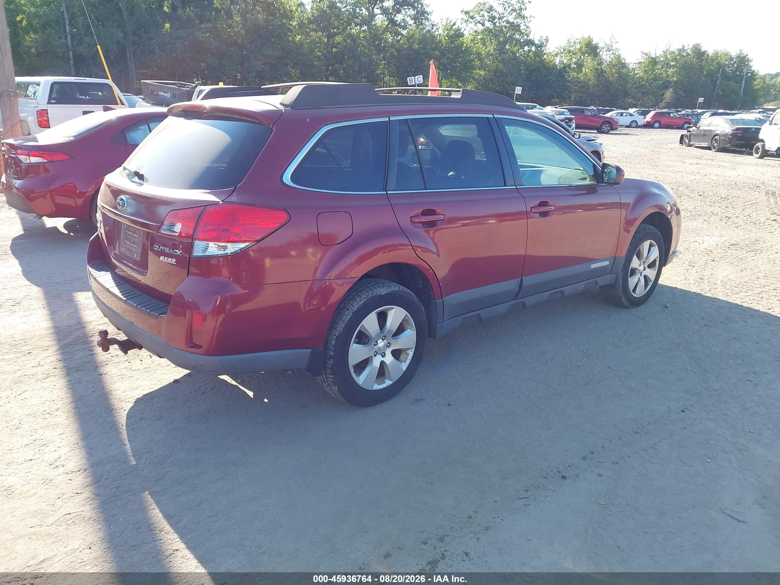2011 Subaru Outback 2.5i Premium Red vin: 4S4BRBGC4B1446820