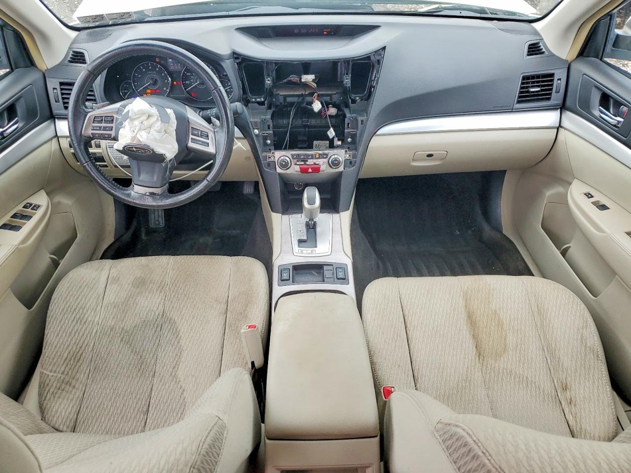 2012 Subaru Outback 2.5i Premium White vin: 4S4BRBGC4C3236160