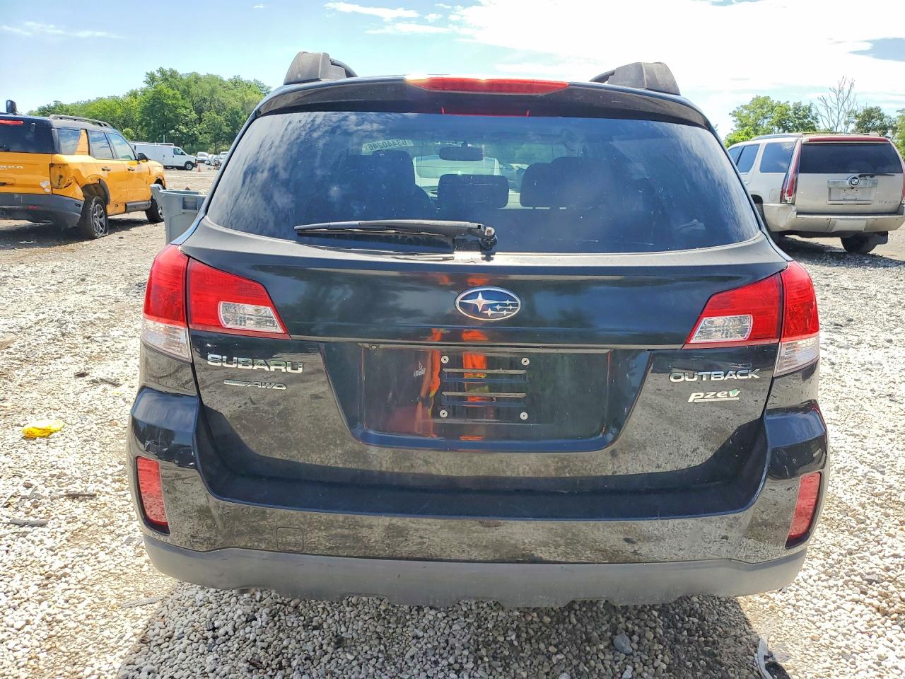2012 Subaru Outback 2.5i Premium Black vin: 4S4BRBGC4C3295337