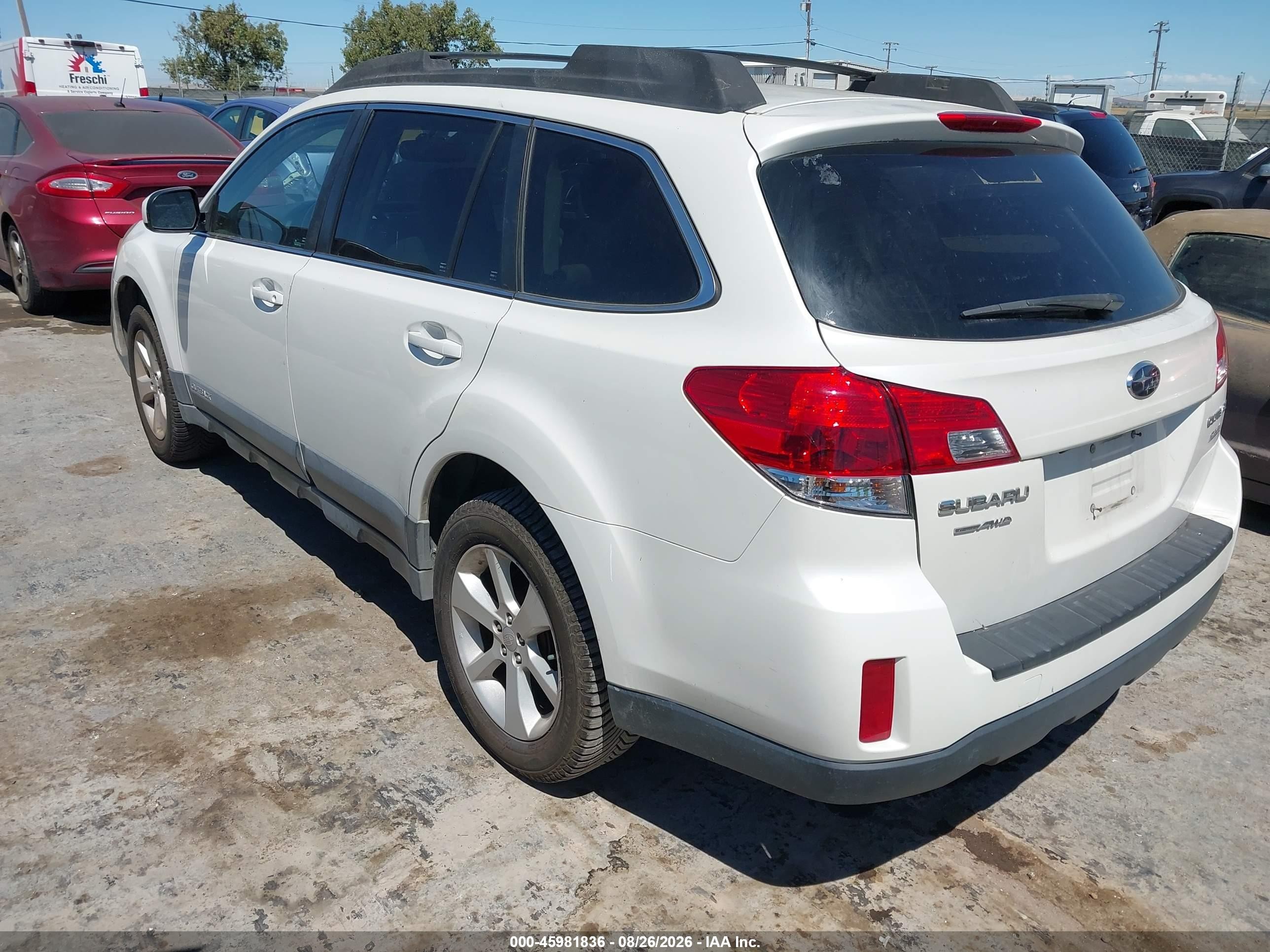 2013 Subaru Outback 2.5i Premium White vin: 4S4BRBGC4D3259830