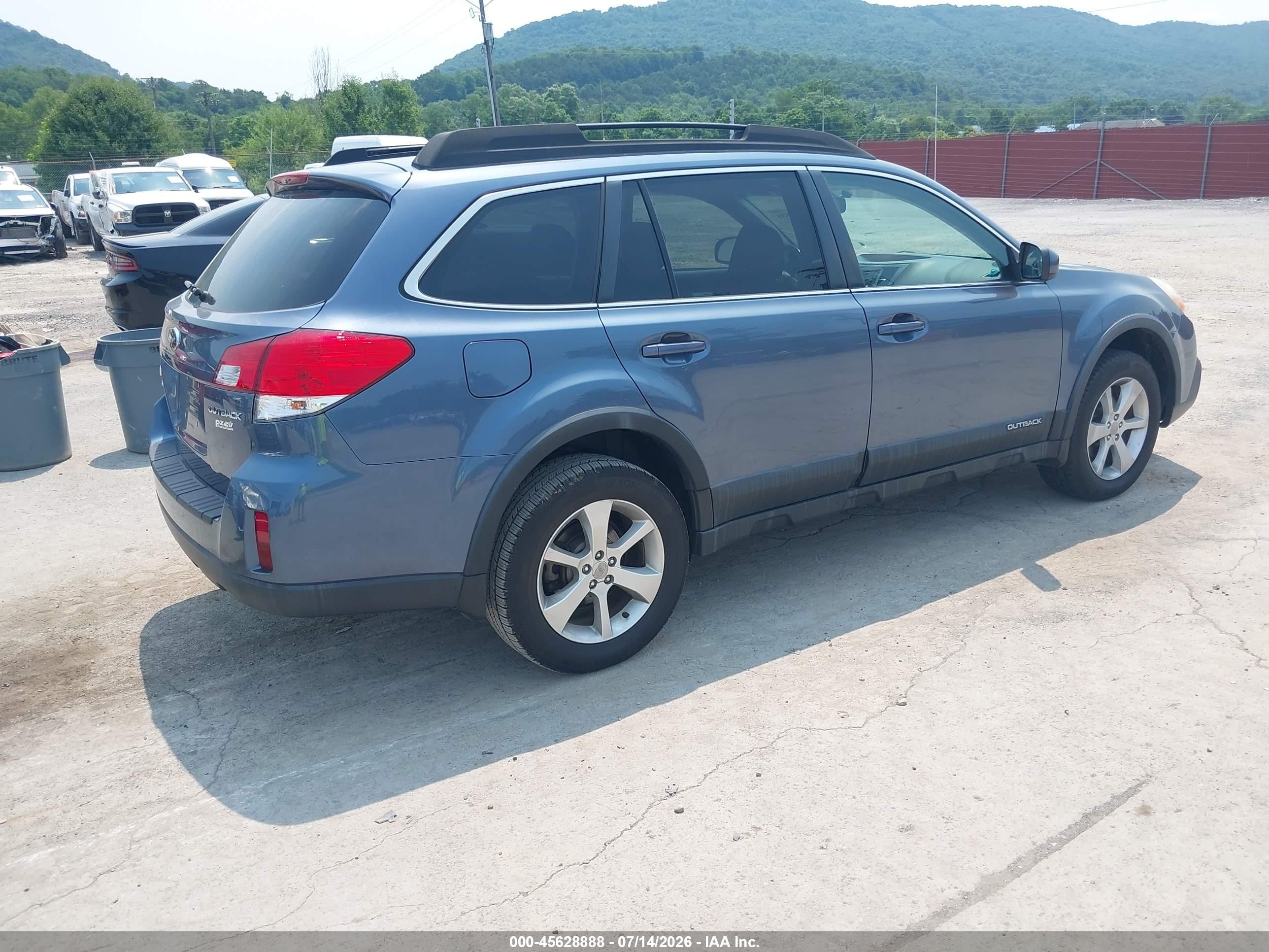 2013 Subaru Outback 2.5i Premium Blue vin: 4S4BRBGC4D3318598