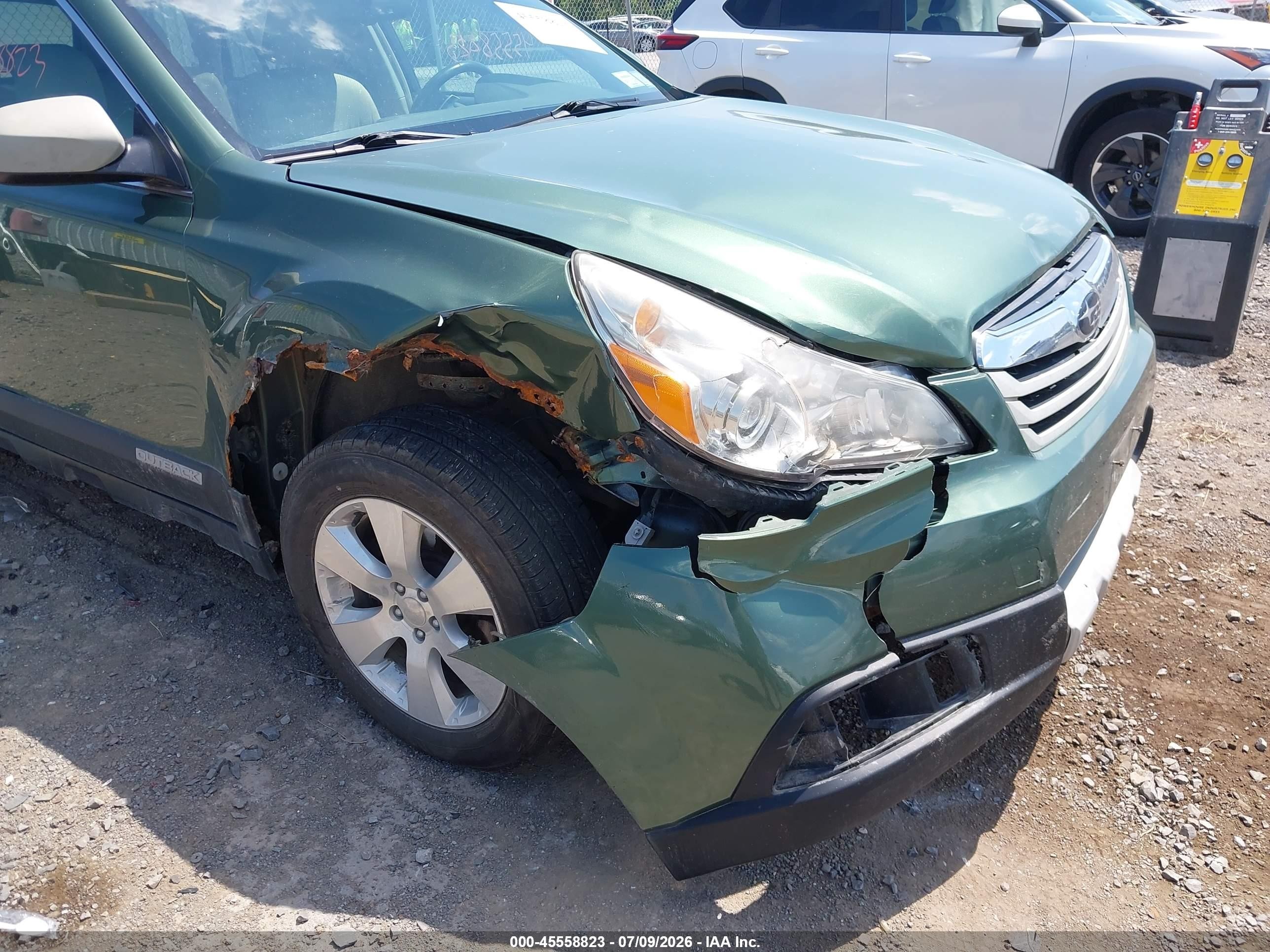 2010 Subaru Outback 2.5i Premium Зеленый vin: 4S4BRBGC5A3327287