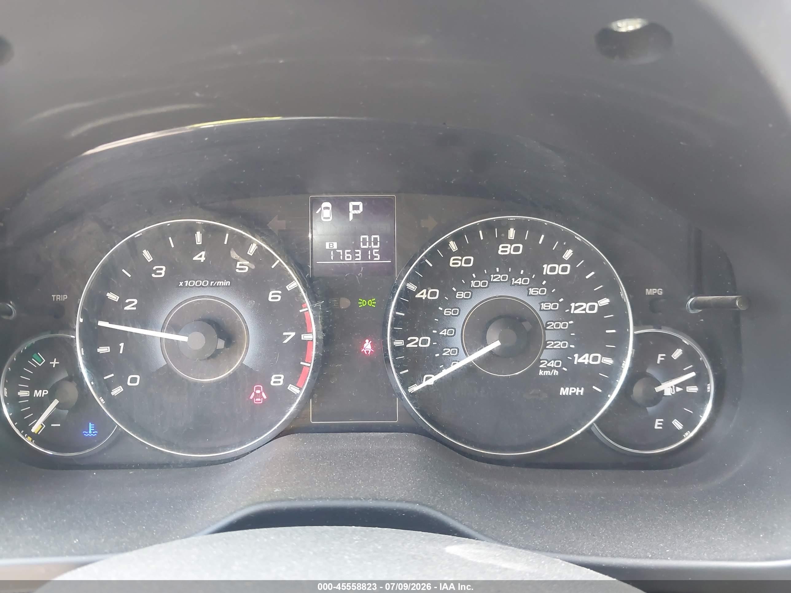 2010 Subaru Outback 2.5i Premium Зеленый vin: 4S4BRBGC5A3327287
