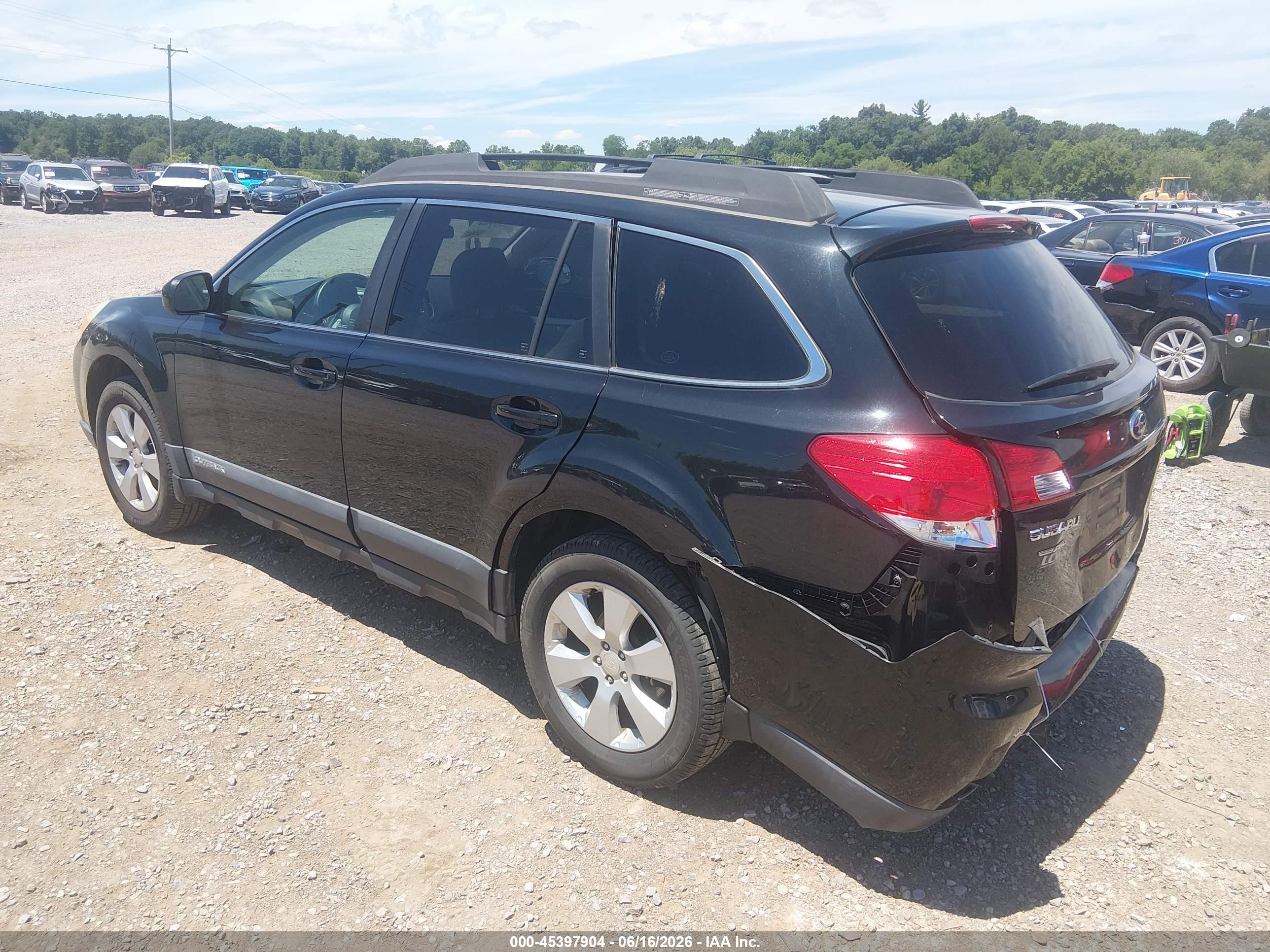 2010 Subaru Outback 2.5i Premium Черный vin: 4S4BRBGC5A3354909