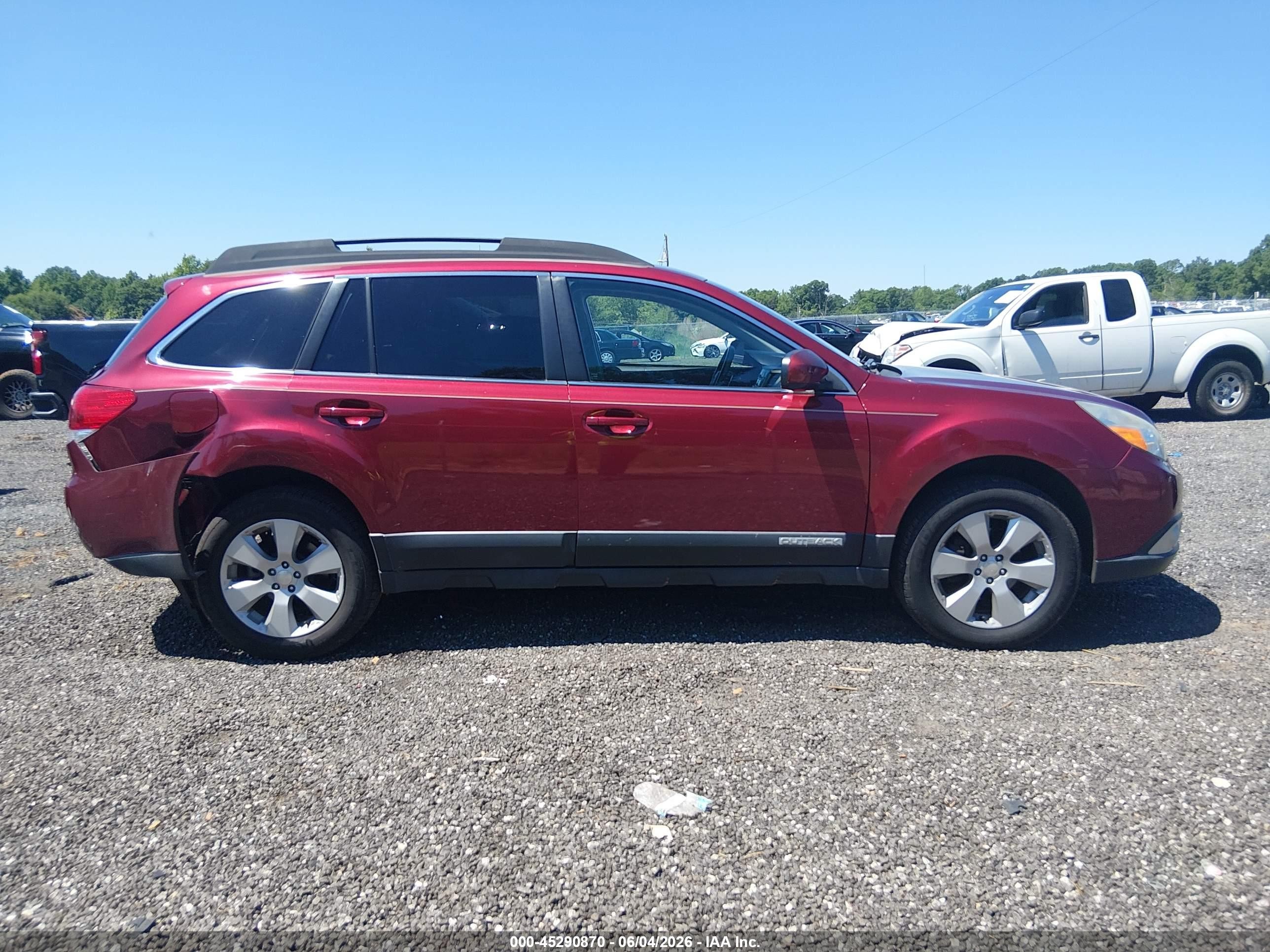2011 Subaru Outback 2.5i Premium Red vin: 4S4BRBGC5B3403799