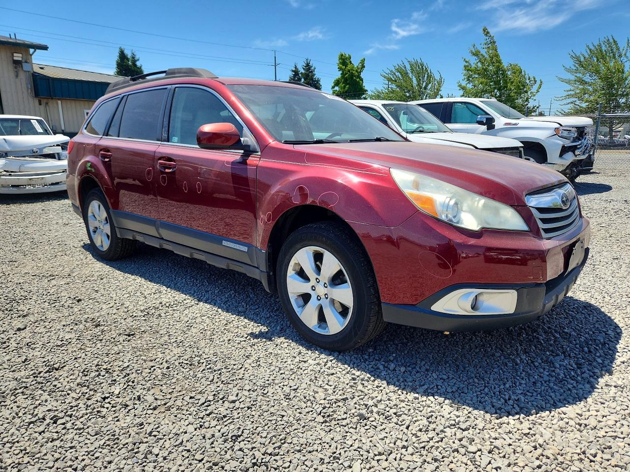 2011 Subaru Outback 2.5i Premium Red vin: 4S4BRBGC5B3416892