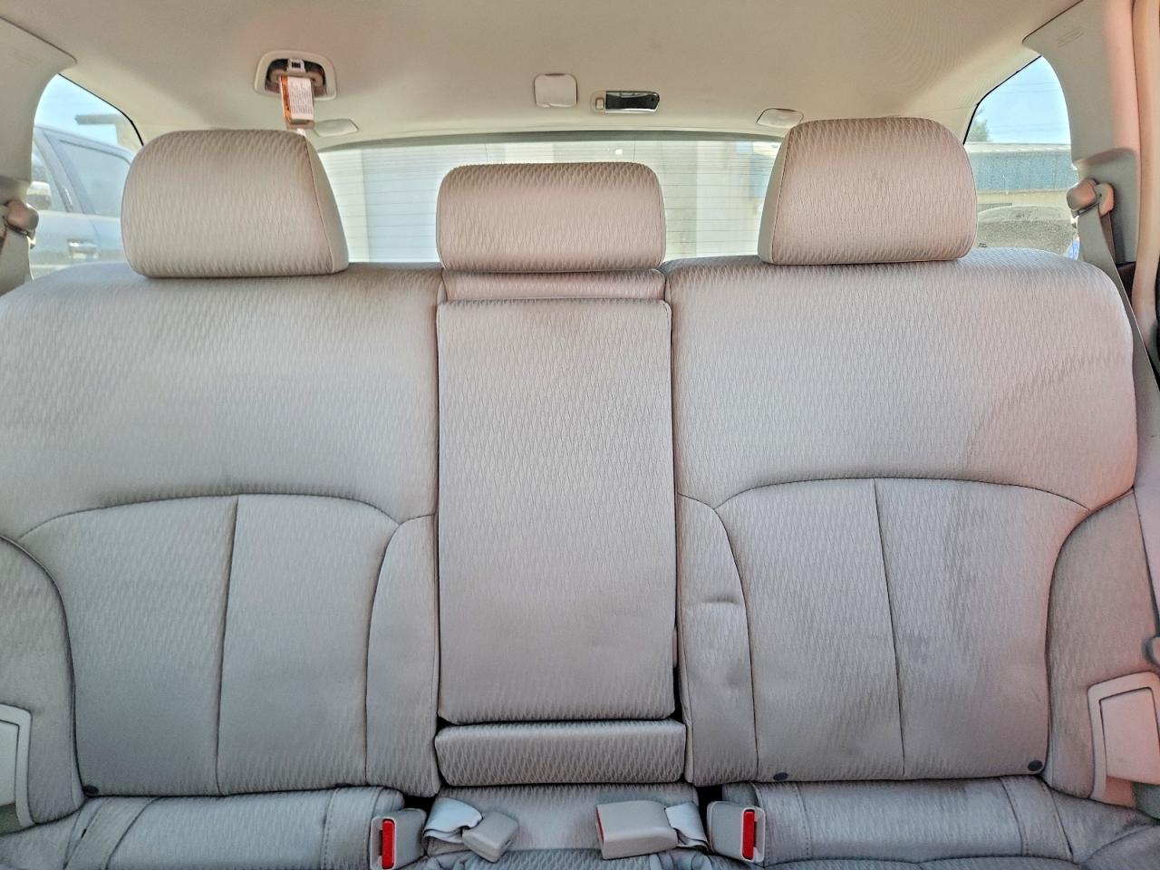 2011 Subaru Outback 2.5i Premium Red vin: 4S4BRBGC5B3416892