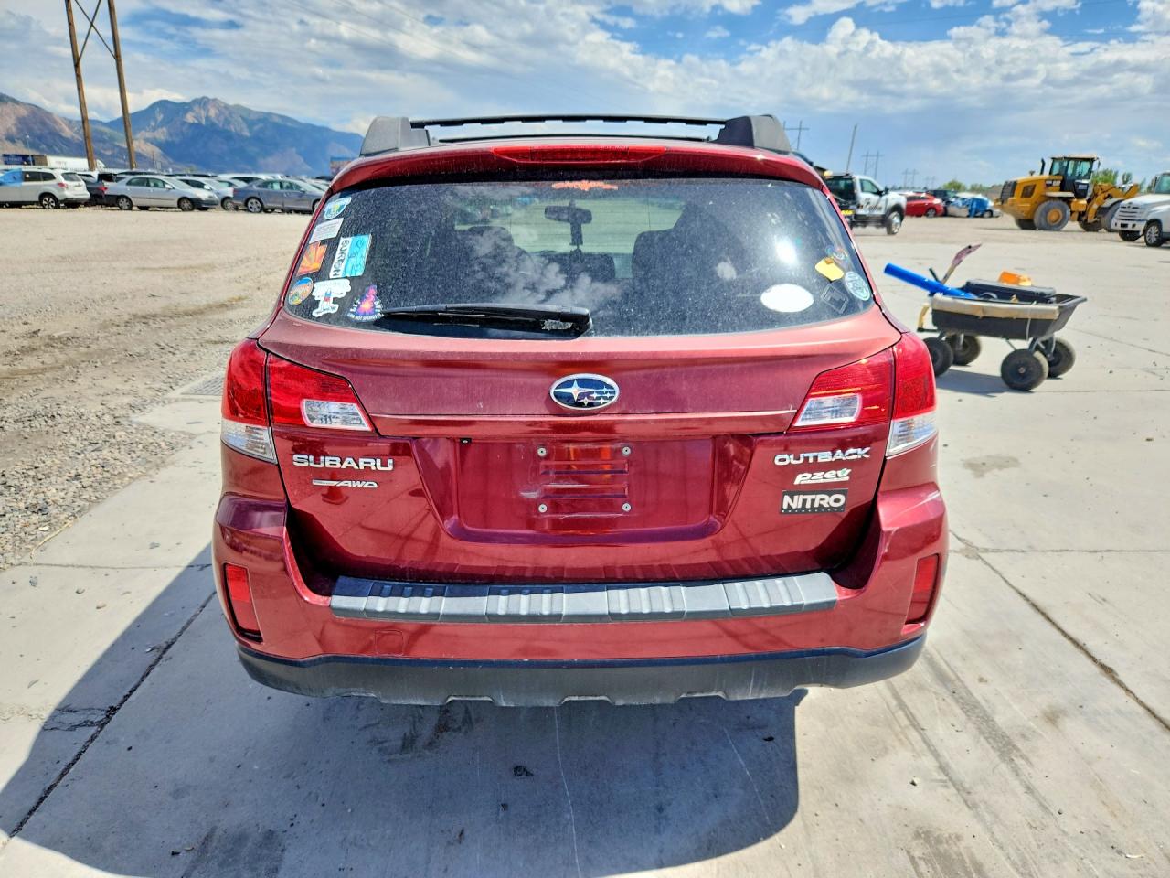 2011 Subaru Outback 2.5i Premium Red vin: 4S4BRBGC5B3438388
