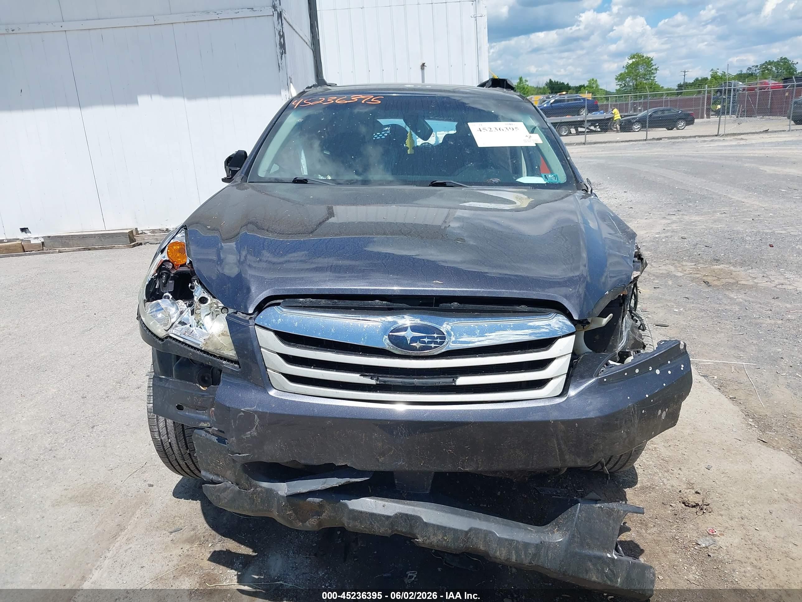 2012 Subaru Outback 2.5i Premium Gray vin: 4S4BRBGC5C3271855