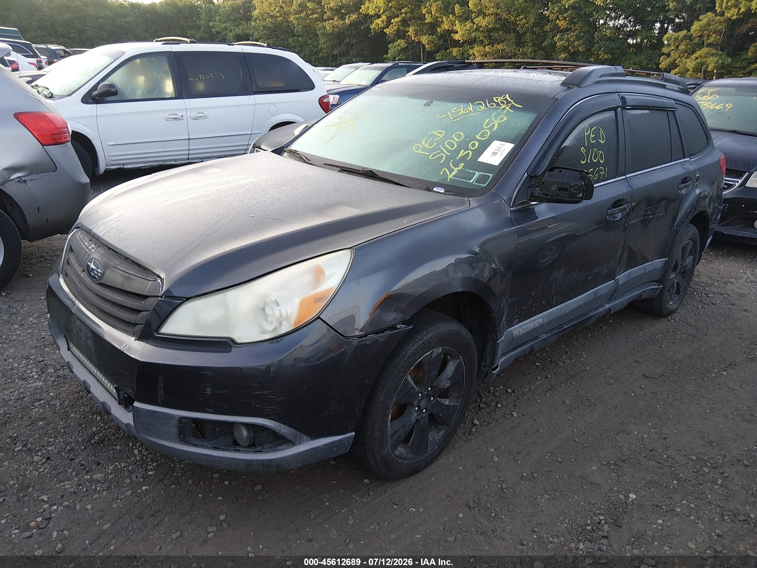 2010 Subaru Outback 2.5i Premium Gray vin: 4S4BRBGC6A3312233