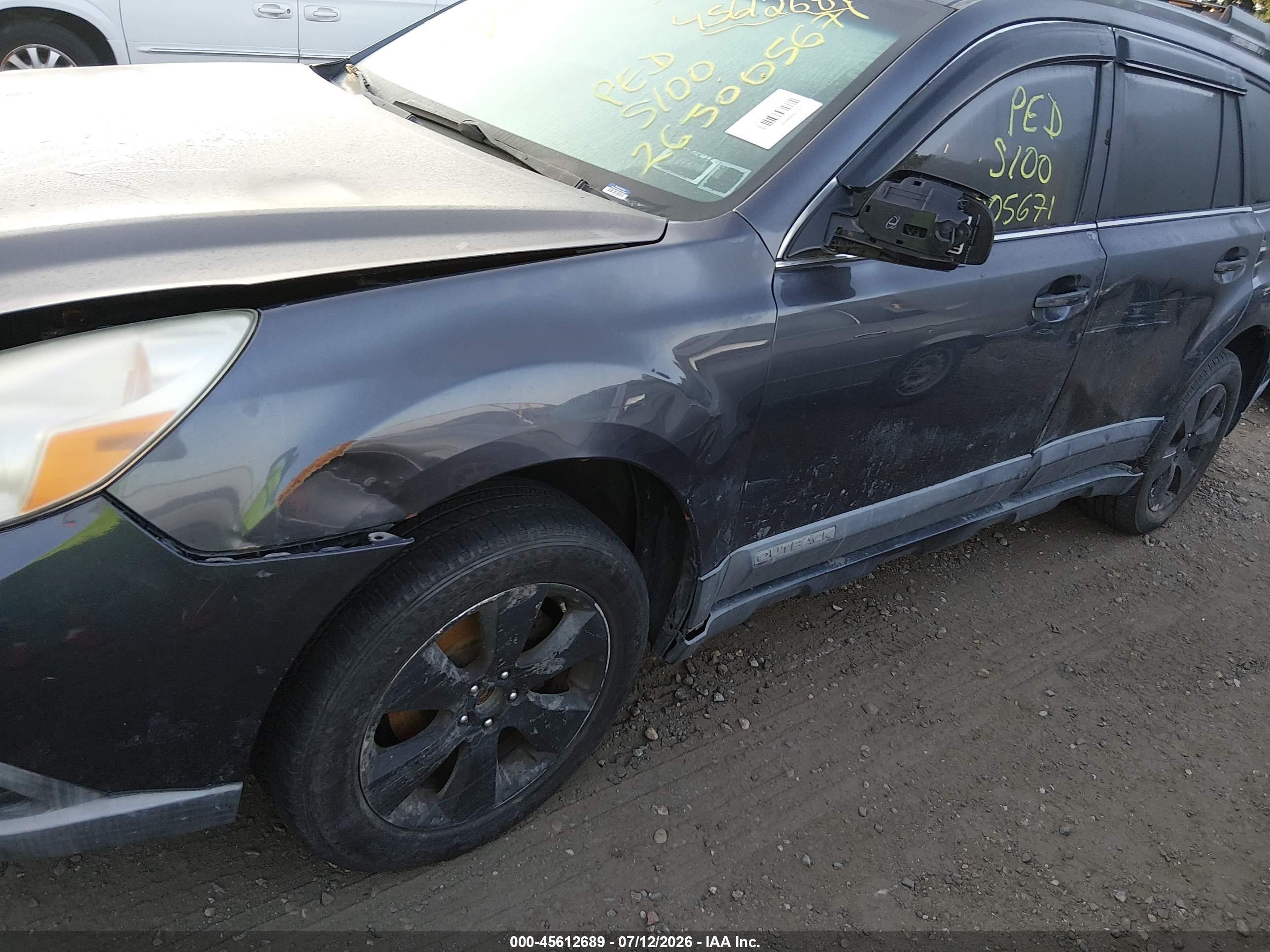 2010 Subaru Outback 2.5i Premium Gray vin: 4S4BRBGC6A3312233