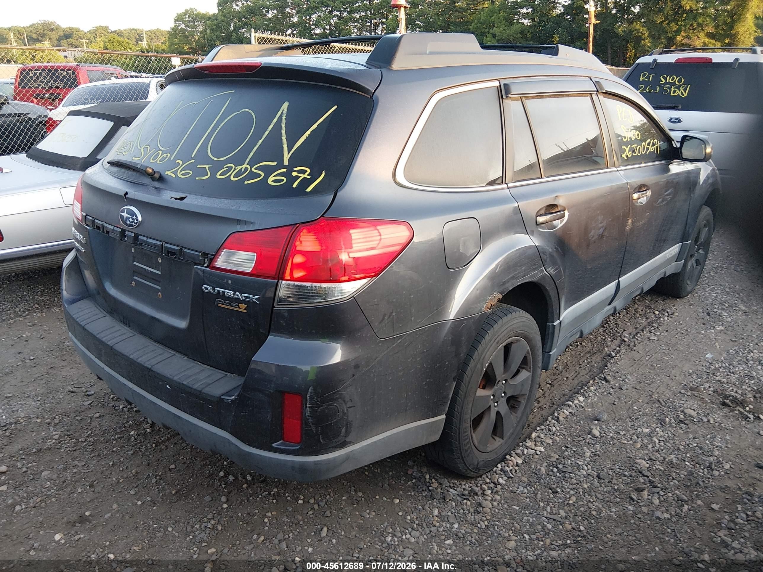 2010 Subaru Outback 2.5i Premium Gray vin: 4S4BRBGC6A3312233