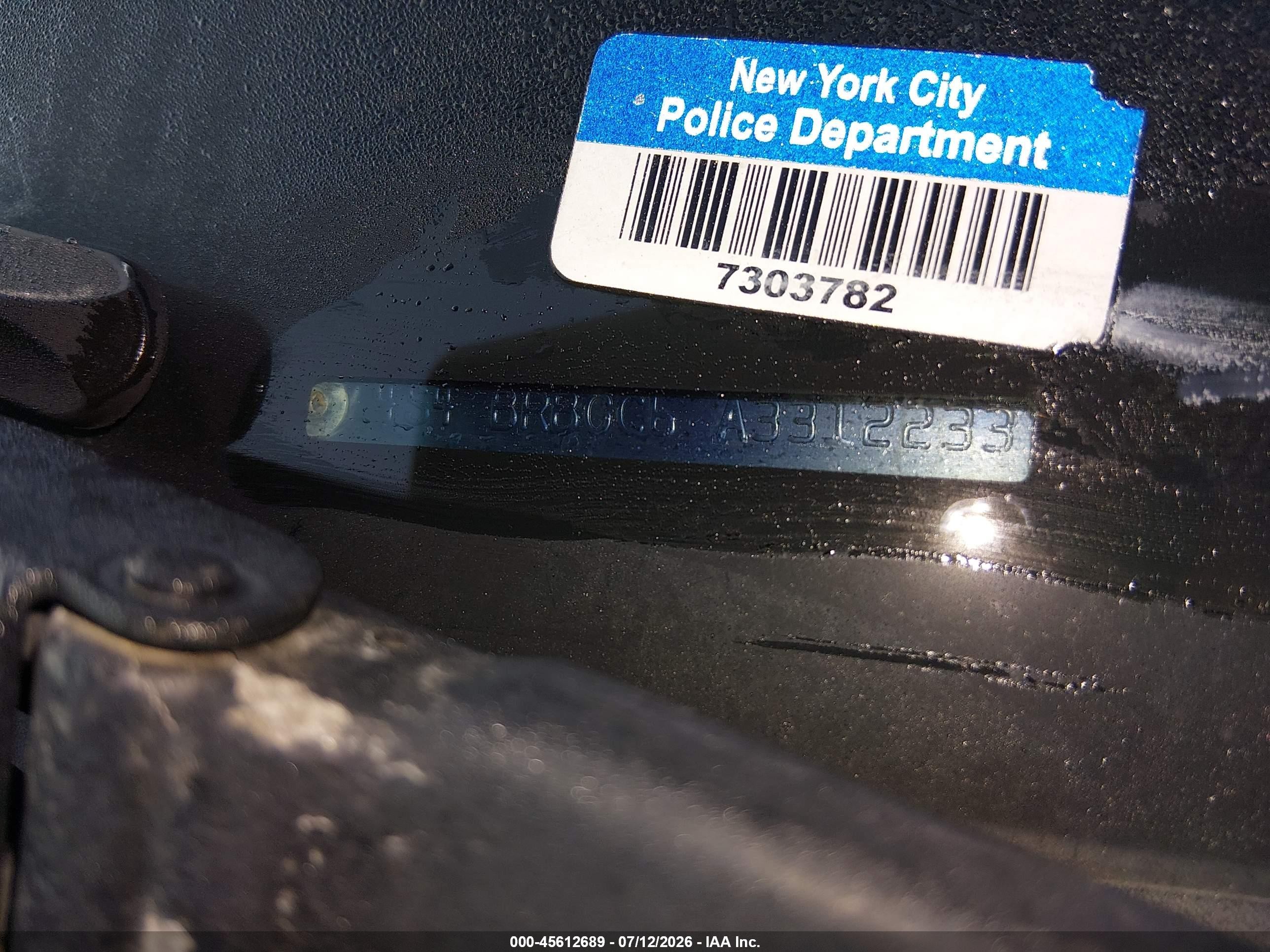 2010 Subaru Outback 2.5i Premium Gray vin: 4S4BRBGC6A3312233