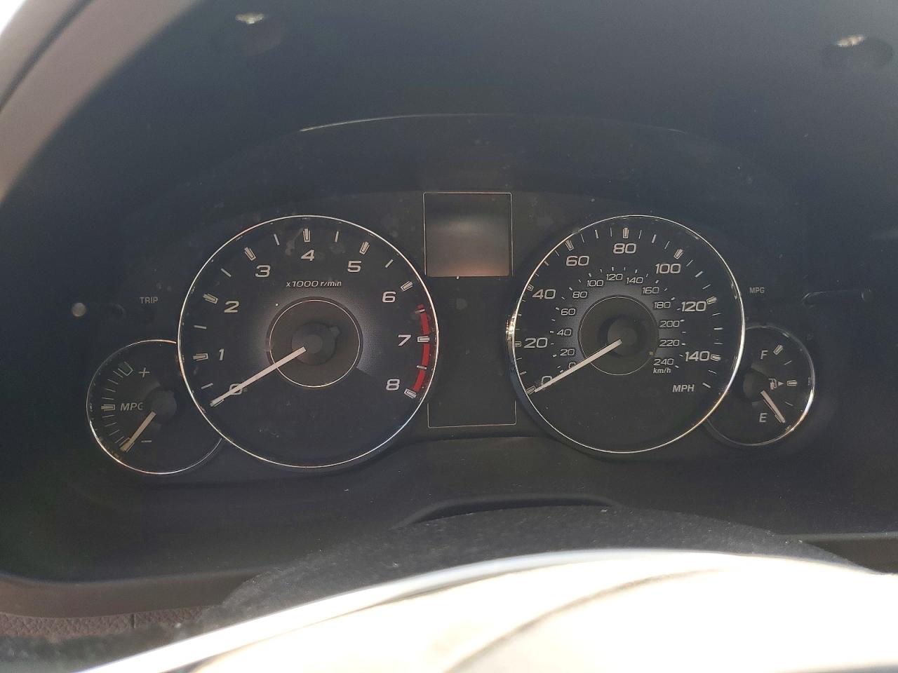 2010 Subaru Outback 2.5i Premium Серебряный vin: 4S4BRBGC6A3317092
