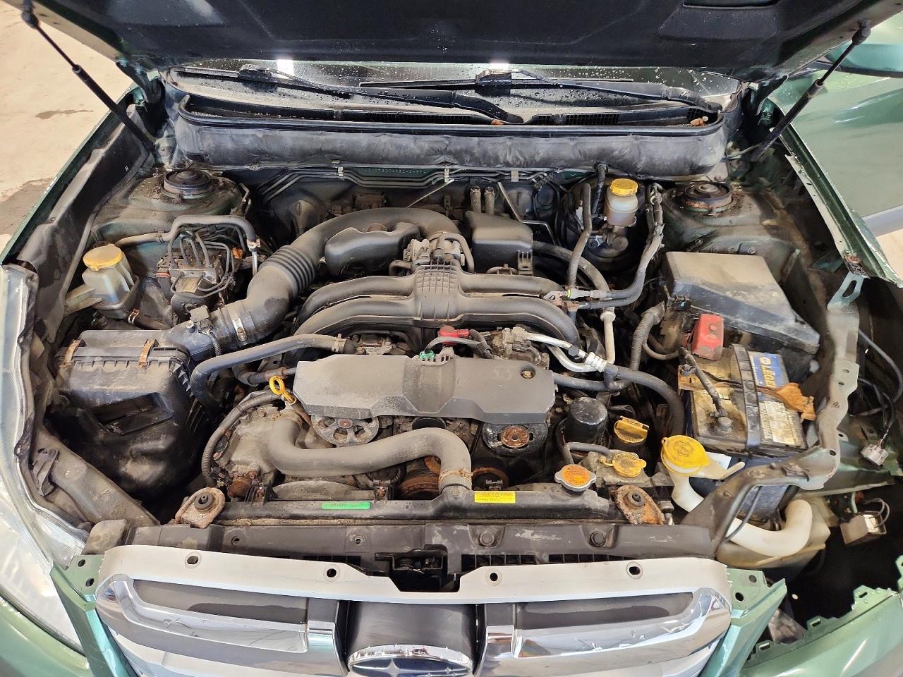 2013 Subaru Outback 2.5i Premium Зеленый vin: 4S4BRBGC6D3245489
