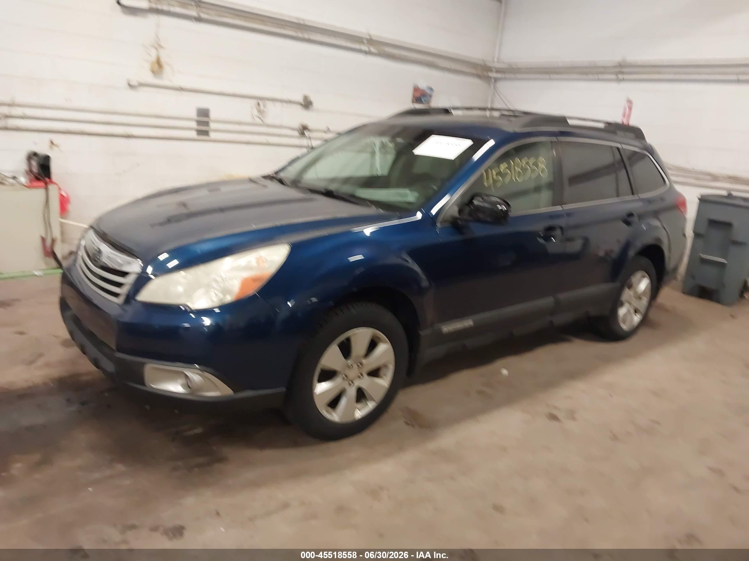 2011 Subaru Outback 2.5i Premium Blue vin: 4S4BRBGC7B3340981
