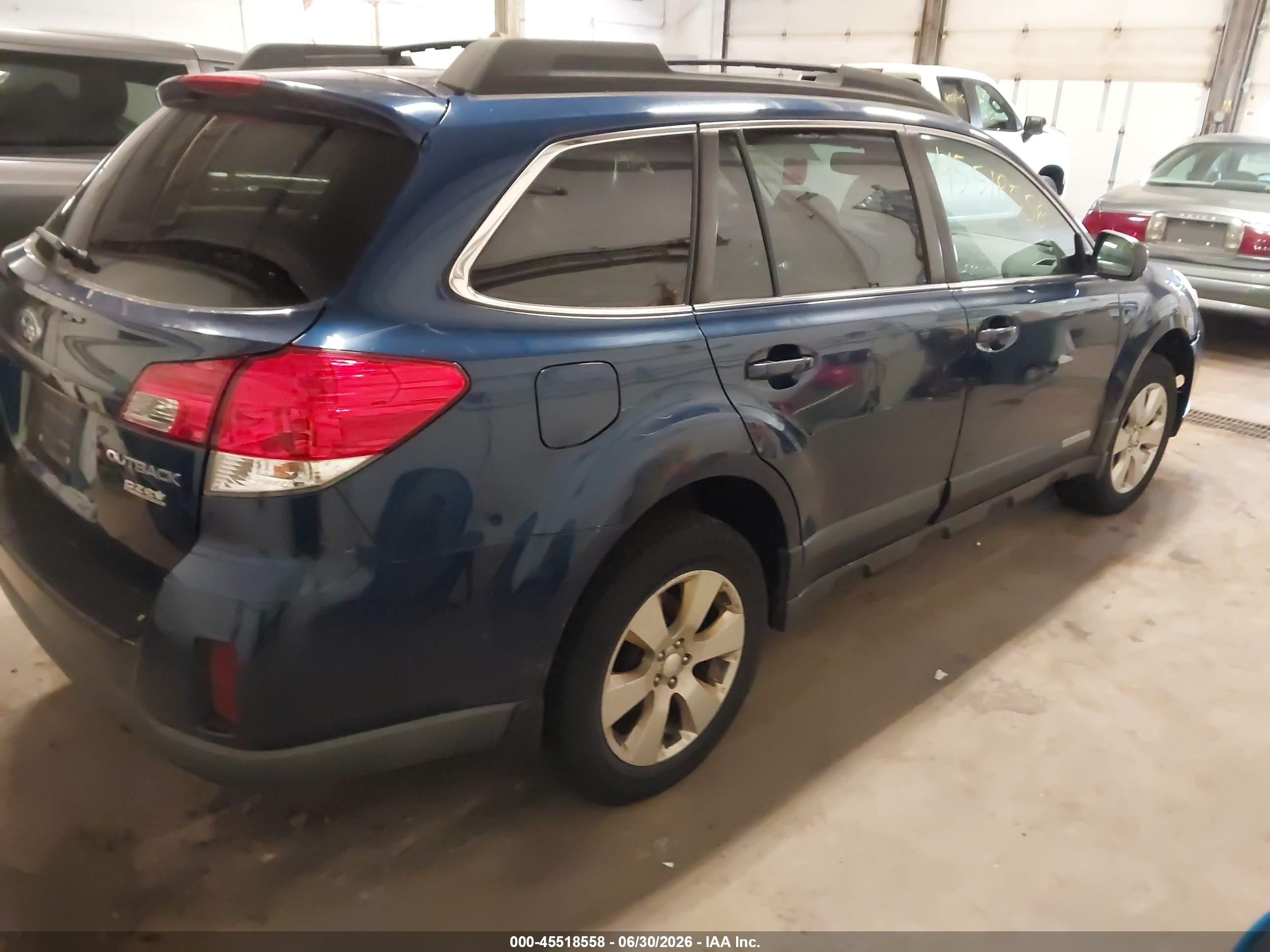 2011 Subaru Outback 2.5i Premium Blue vin: 4S4BRBGC7B3340981