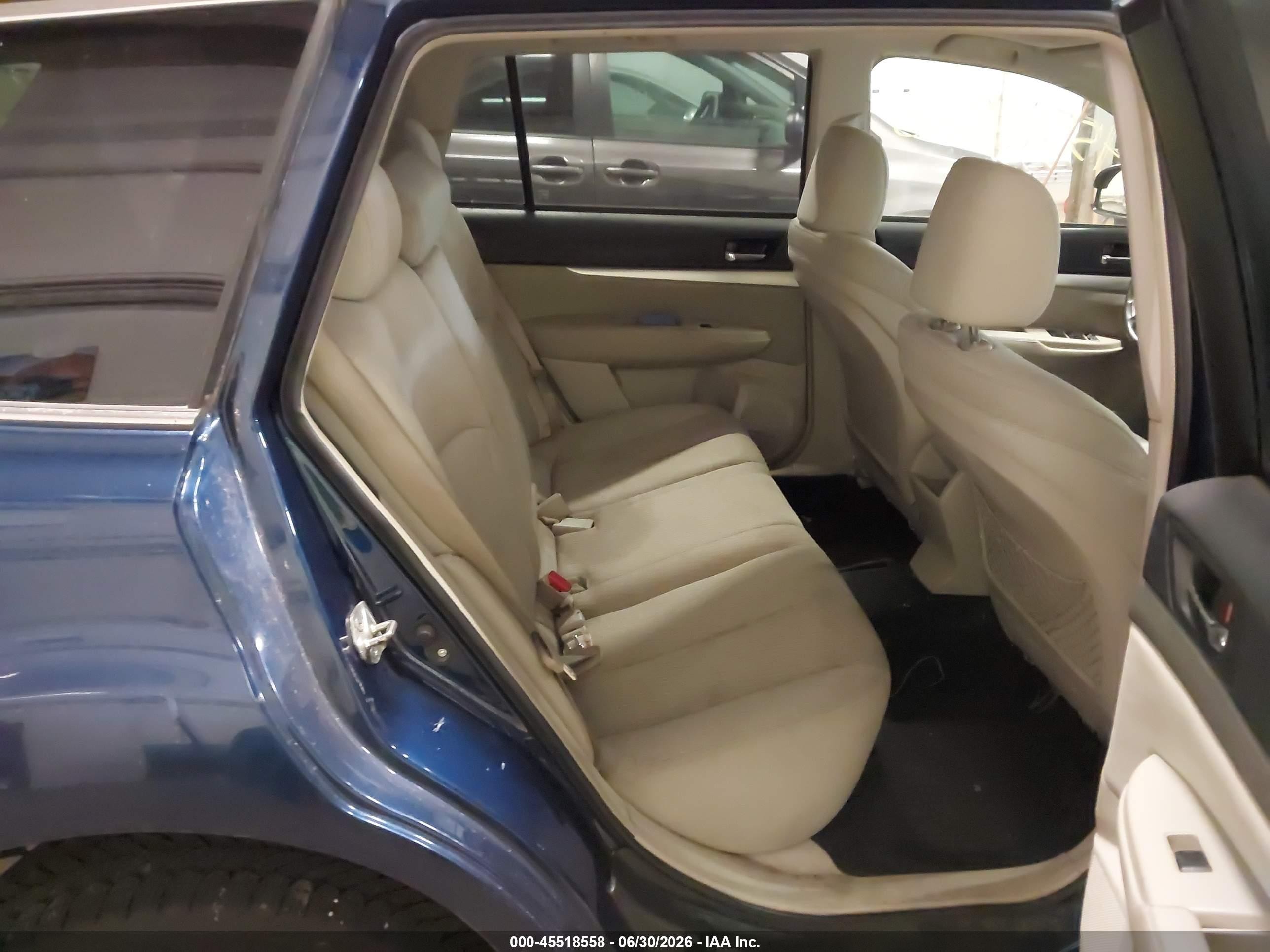 2011 Subaru Outback 2.5i Premium Blue vin: 4S4BRBGC7B3340981