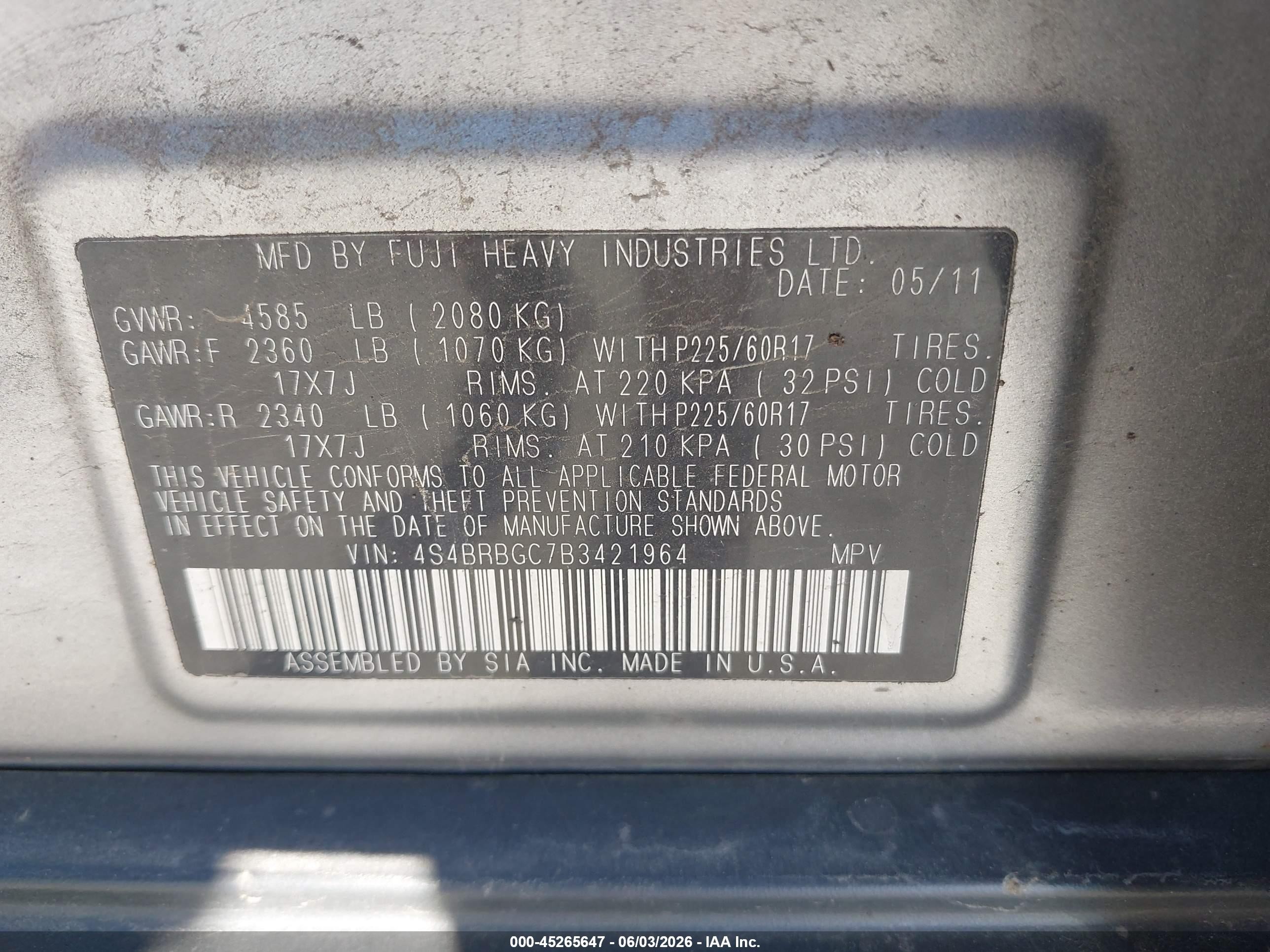 2011 Subaru Outback 2.5i Premium Silver vin: 4S4BRBGC7B3421964