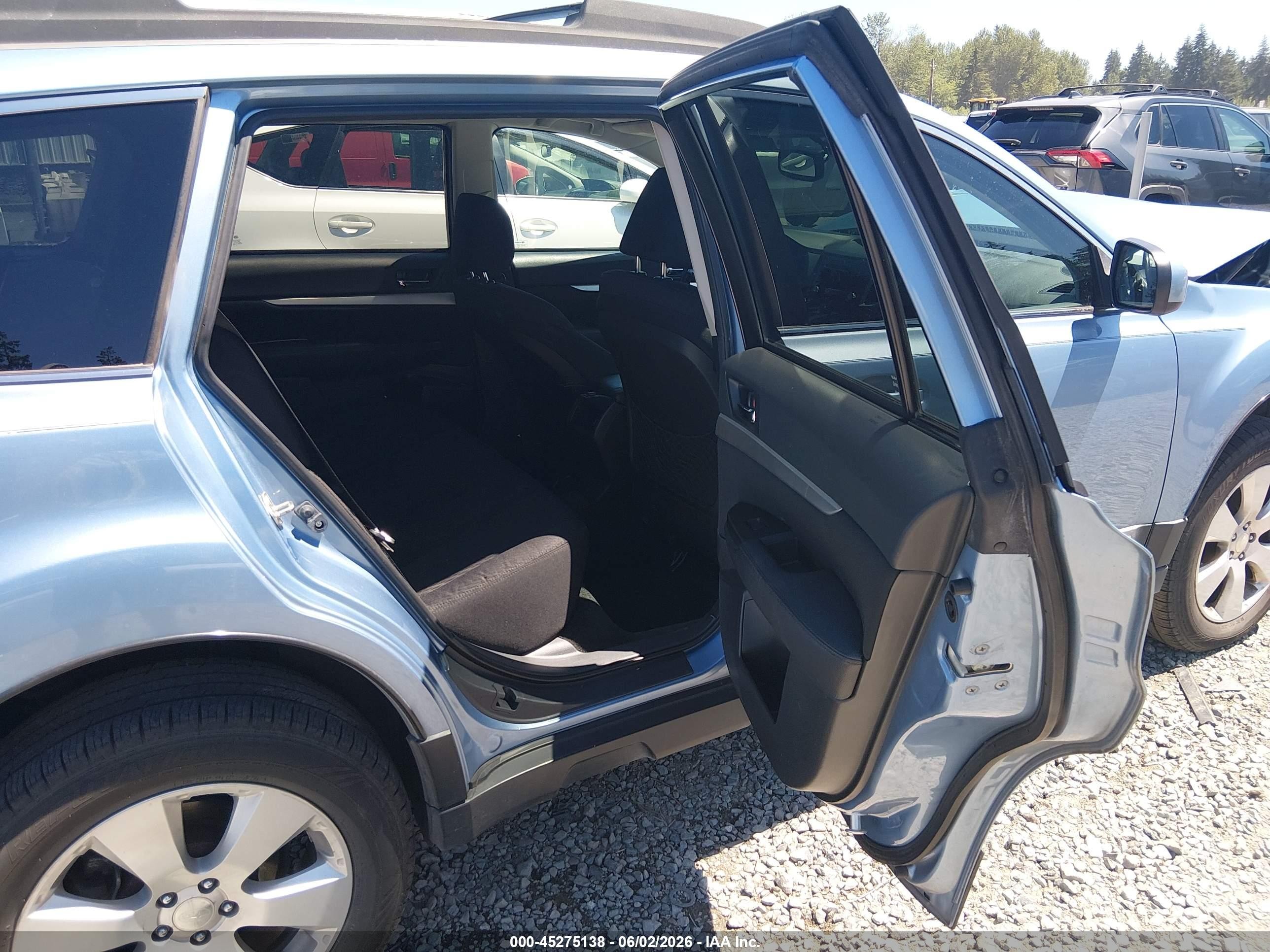 2012 Subaru Outback 2.5i Premium Blue vin: 4S4BRBGC7C3210152