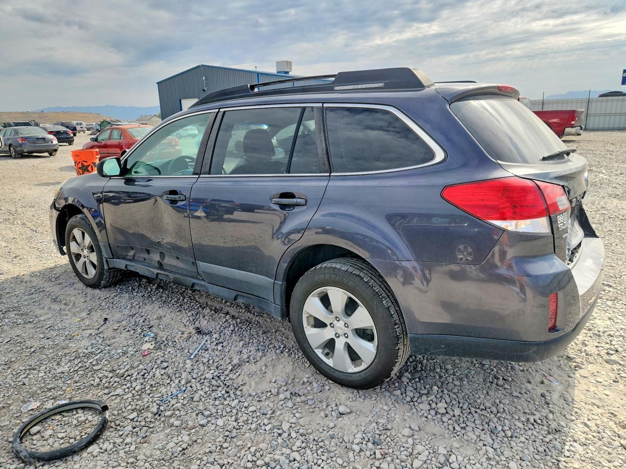2010 Subaru Outback 2.5i Premium Black vin: 4S4BRBGC8A3376239
