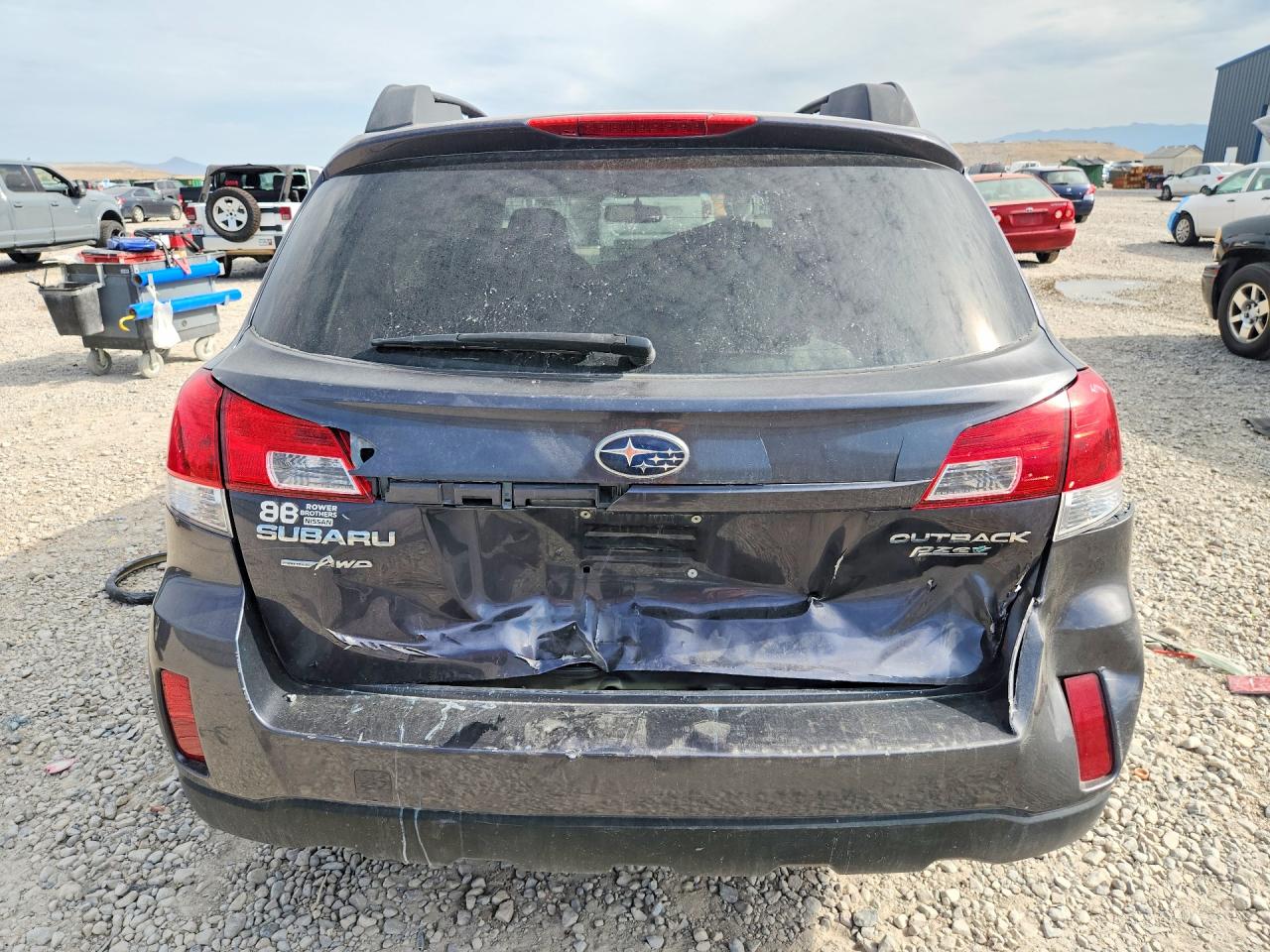 2010 Subaru Outback 2.5i Premium Black vin: 4S4BRBGC8A3376239