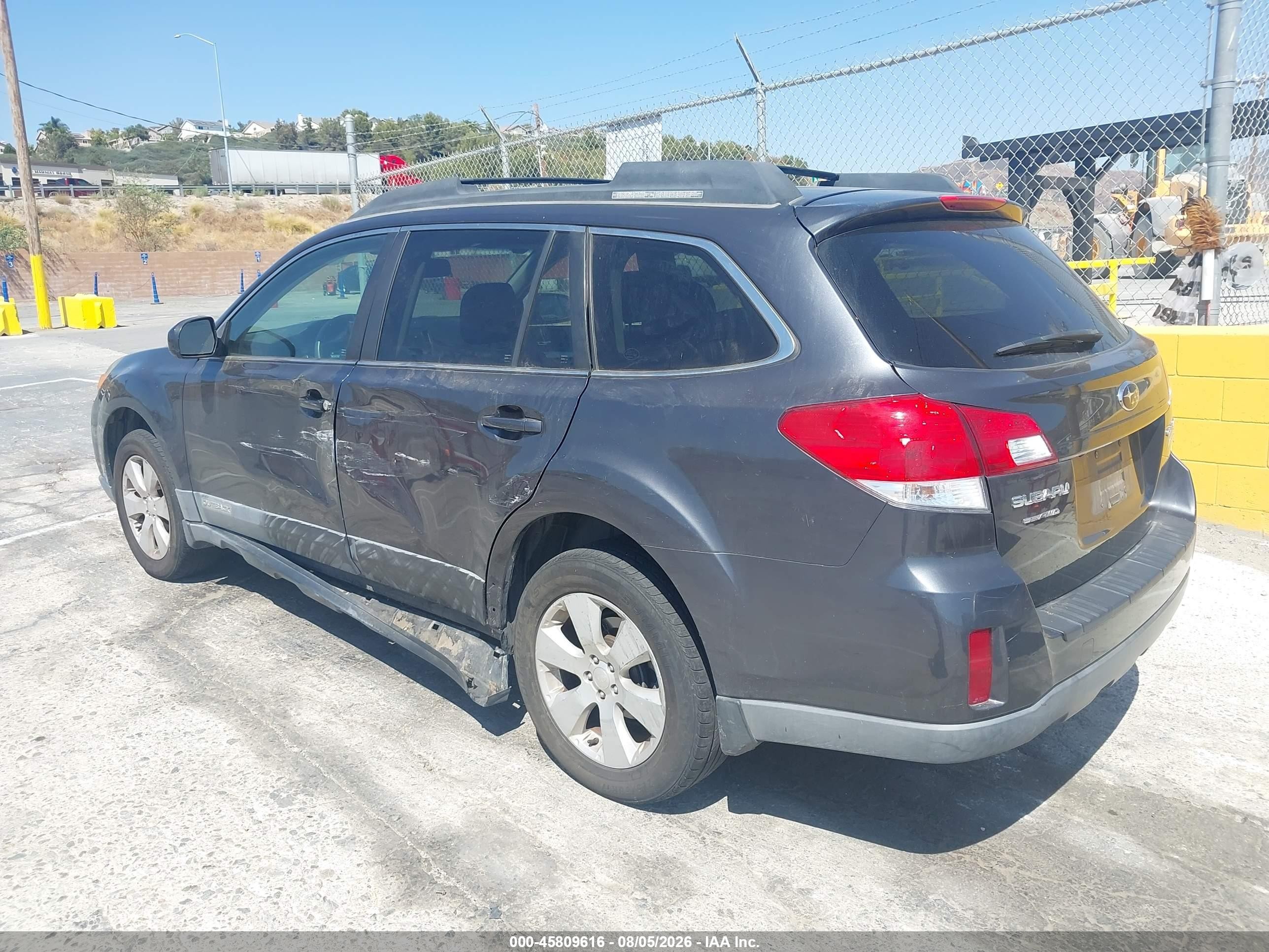 2012 Subaru Outback 2.5i Premium Gray vin: 4S4BRBGC8C3245444