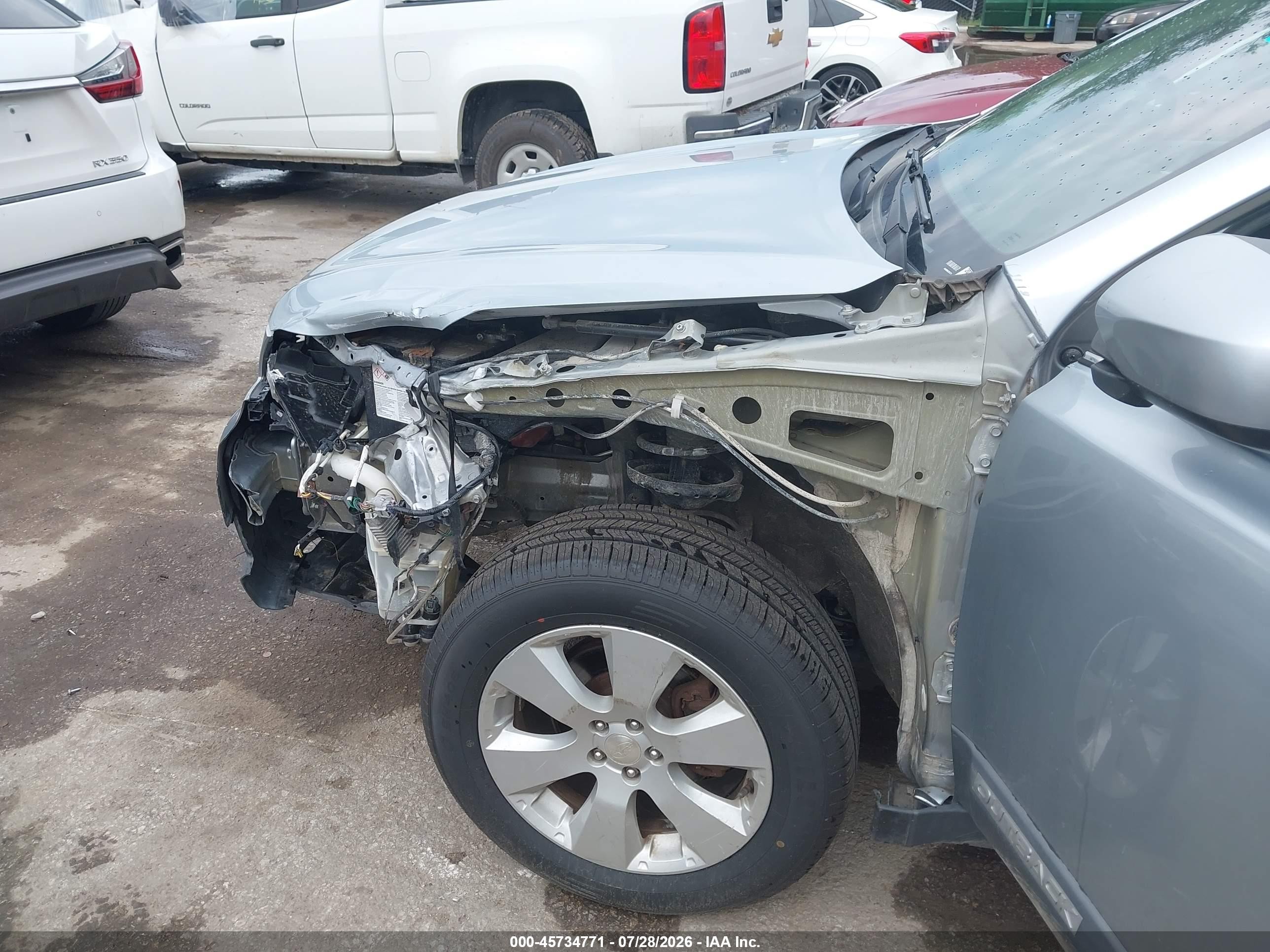 2012 Subaru Outback 2.5i Premium Silver vin: 4S4BRBGC8C3264026