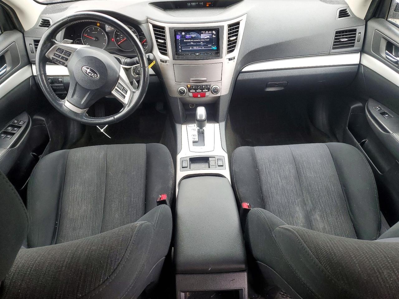 2013 Subaru Outback 2.5i Premium Red vin: 4S4BRBGC8D3284861