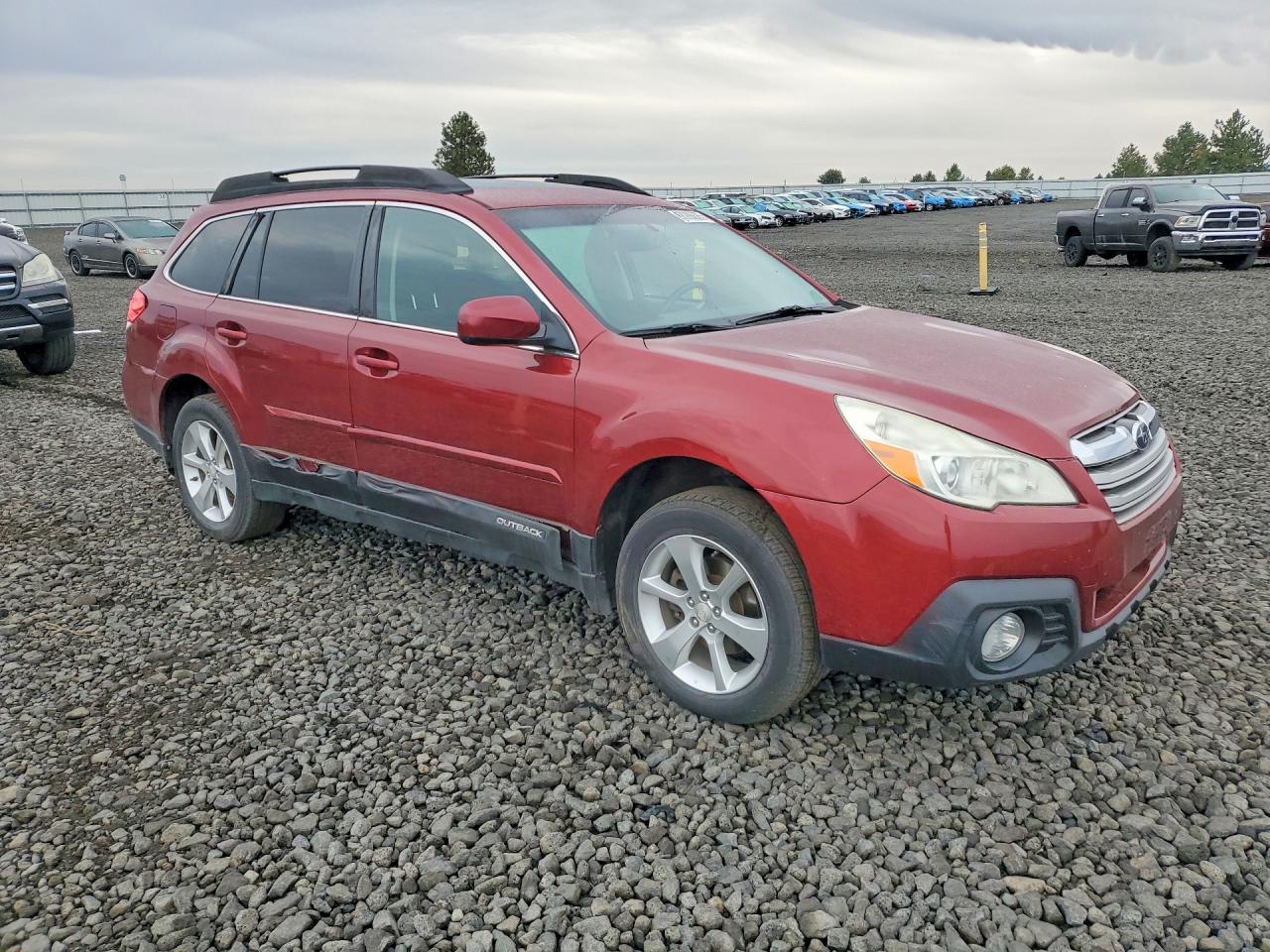 2013 Subaru Outback 2.5i Premium Red vin: 4S4BRBGC8D3284861